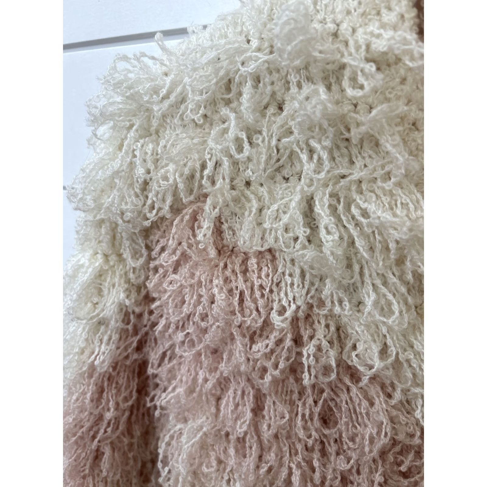 Vintage VINTAGE Excitment Cardigan Sweater Jacket Womens Large Pink Chunky-Knit 70s Bohemian Hippie Fringe Balloon Sleeve Oversized Size M / US 6-8 / IT 42-44 - 2 Thumbnail