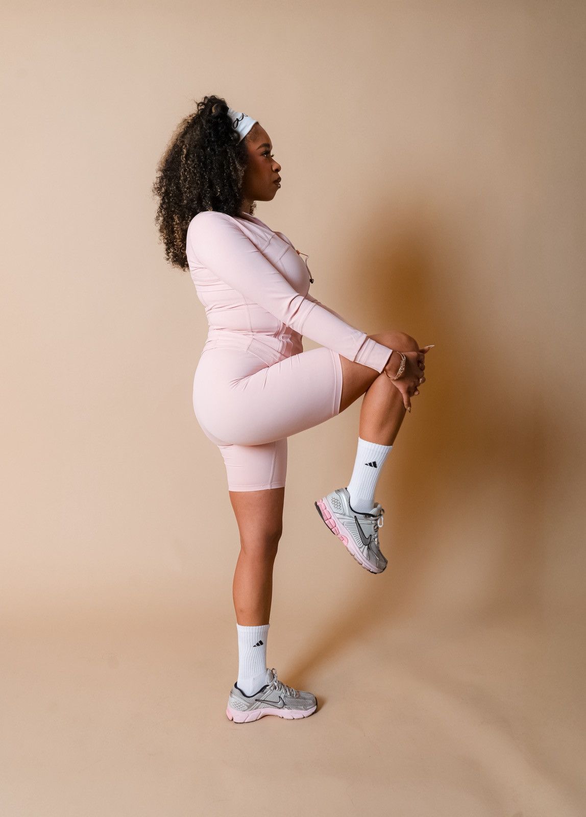 Alo Yoga × Gymshark × Lululemon ROSÈ DEFINE SHORTS AND JACKET Size M / US 6-8 / IT 42-44 - 4 Thumbnail