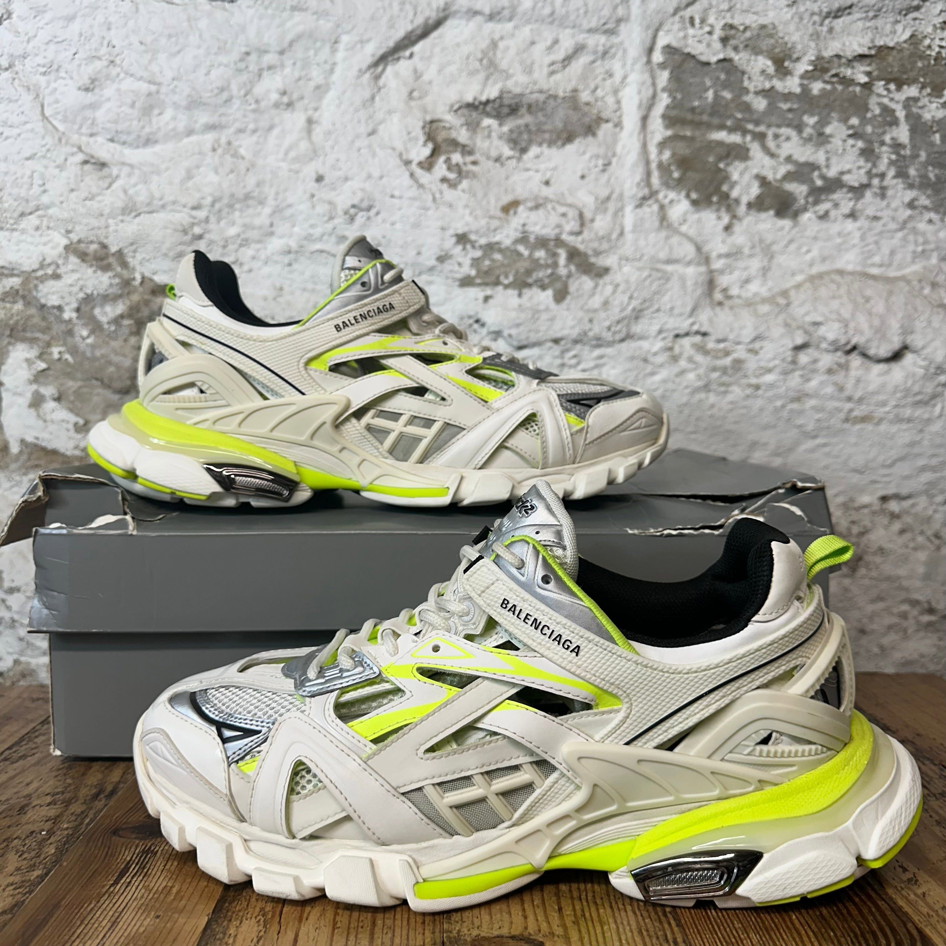 Balenciaga Balenciaga Track 2 White Cream Neon Sneaker Sz 11 (44) Size US 11 / EU 44 - 1 Thumbnail