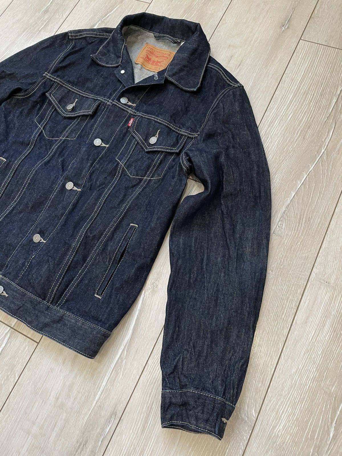 Levi's × Vintage Levi's Men's Size L Trucker Denim Jacket Dark Wash Rinse Size US L / EU 52-54 / 3 - 3 Thumbnail