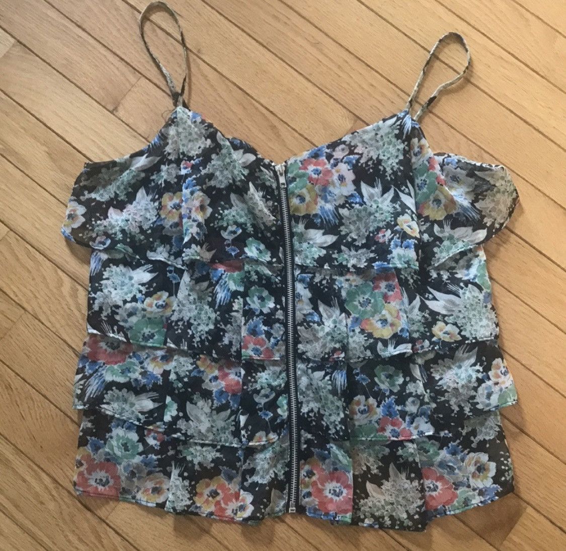 Other XXI FRONT ZIP UP RUFFLED FLORAL CAMI CROPPED TANK TOP Size M / US 6-8 / IT 42-44 - 4 Thumbnail