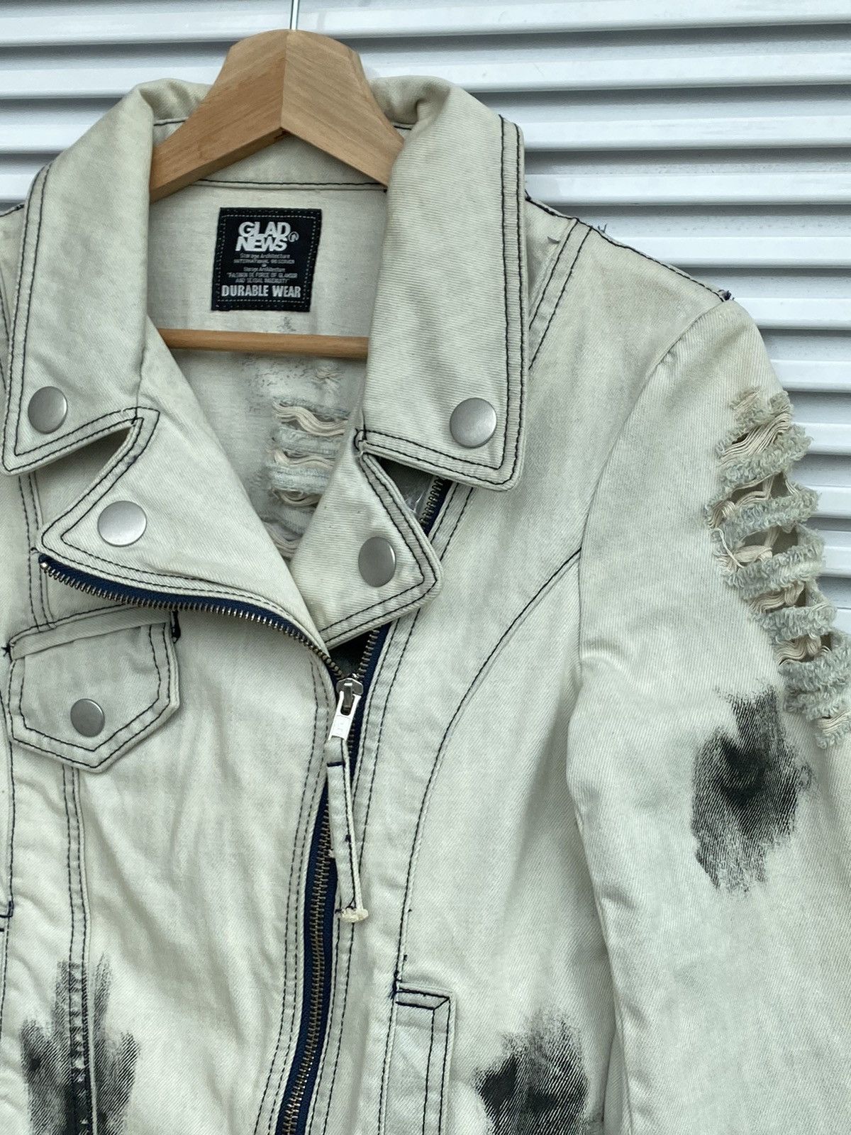 Japanese Brand Vintage Gladnews Distressed Denim Jacket Size US S / EU 44-46 / 1 - 4 Thumbnail