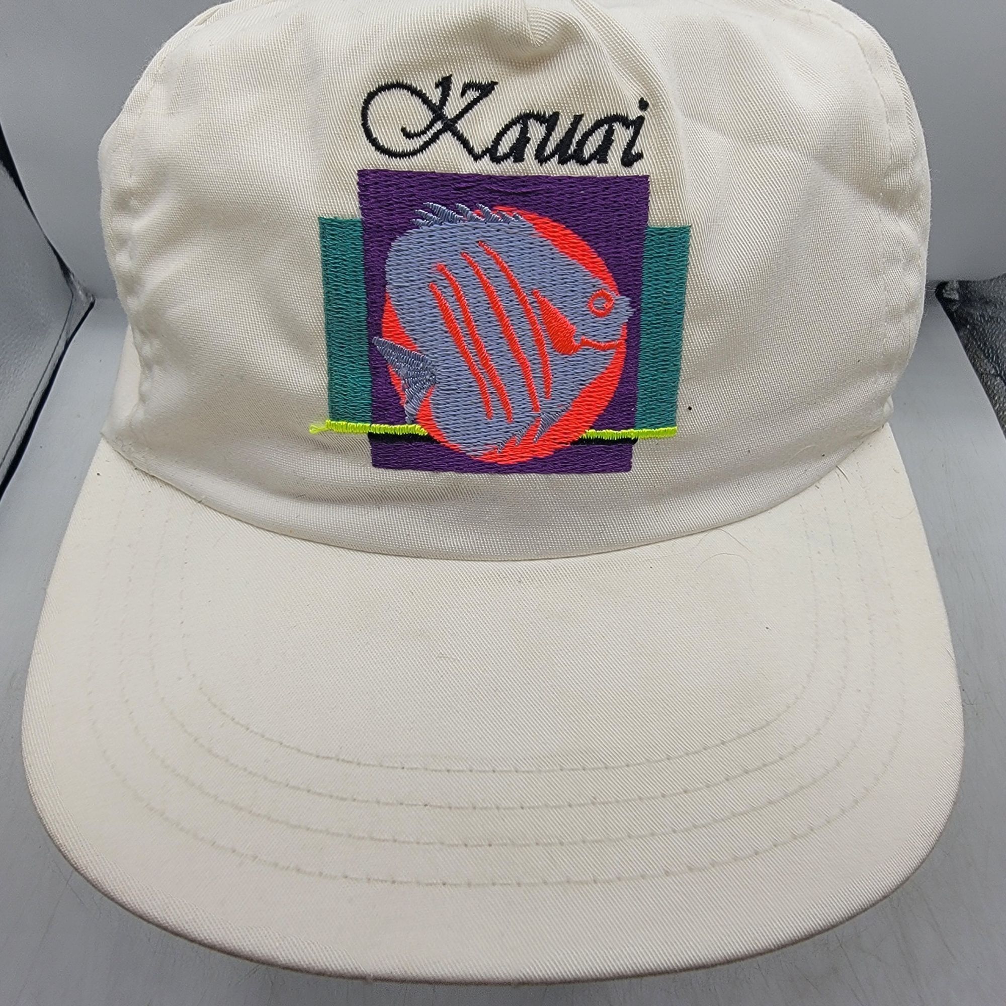 Other Crazy Shirts Hawaii Kauai Fish Adults White Graphic Adjustab Size ONE SIZE - 9 Thumbnail