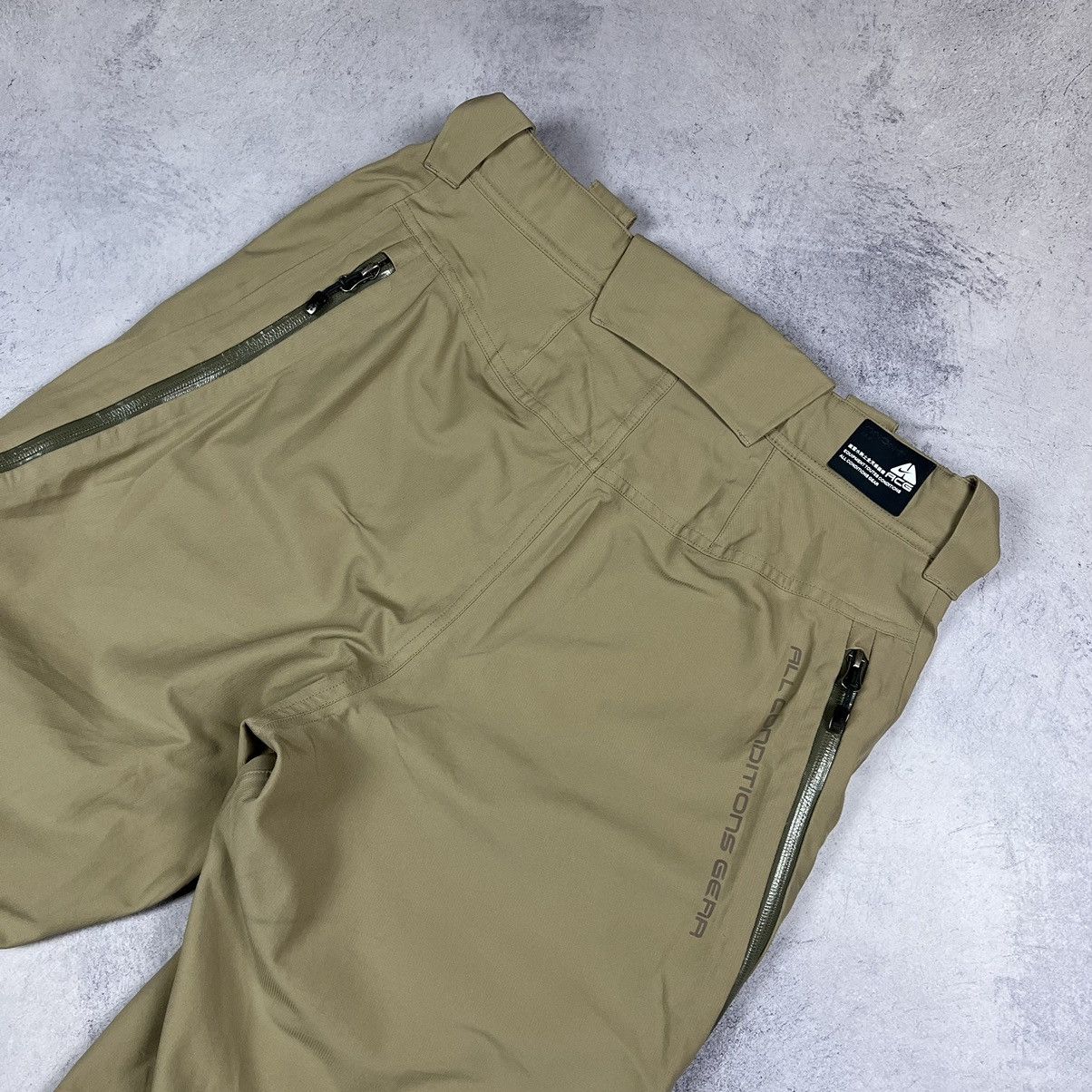 Nike ACG Vintage Nike ACG rare ski storm fit snowboard pants 00’s Size 32" / US 10 / IT 46 - 14 Thumbnail