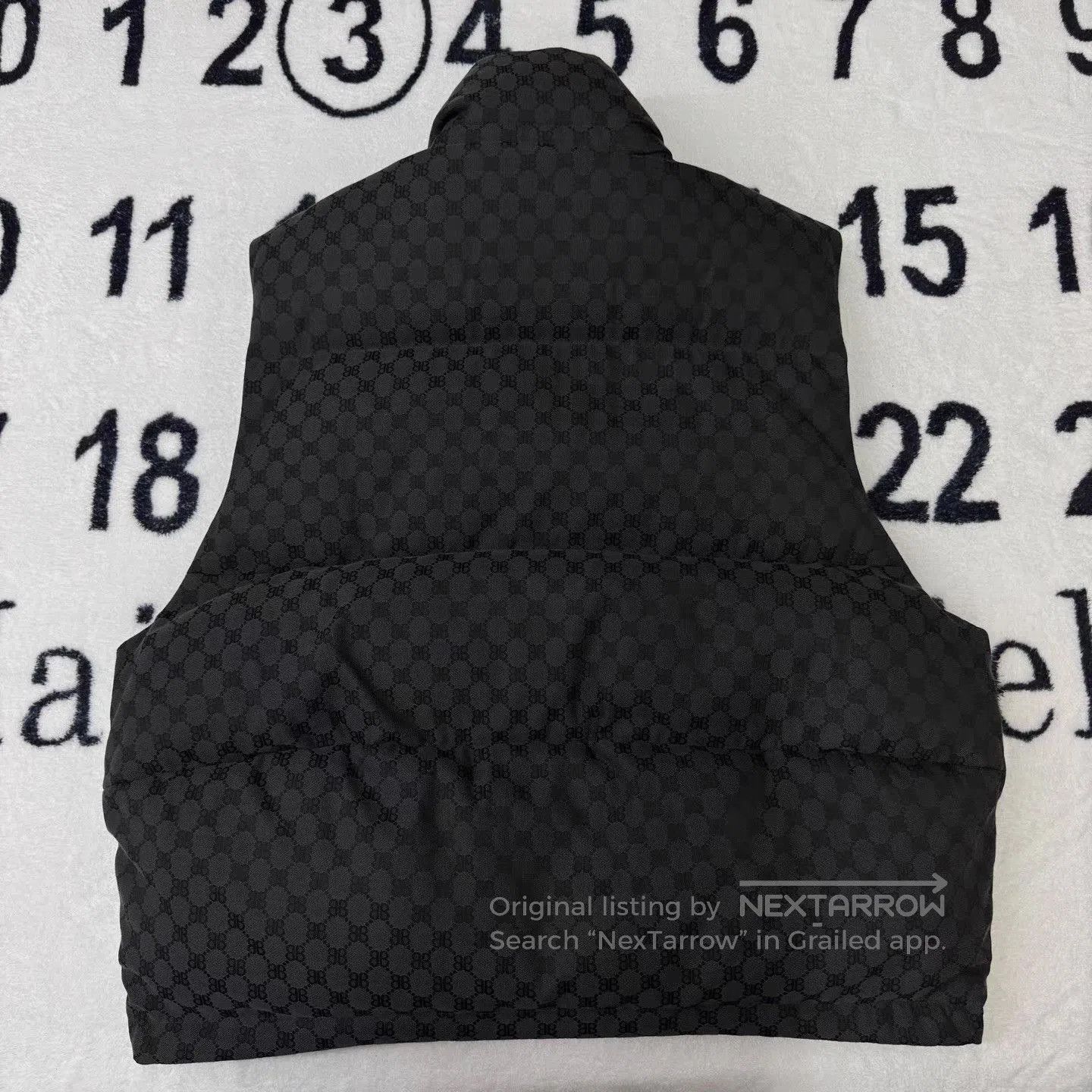 Balenciaga Black Patterned Puffer Vest . Size US XL / EU 56 / 4 - 2 Thumbnail
