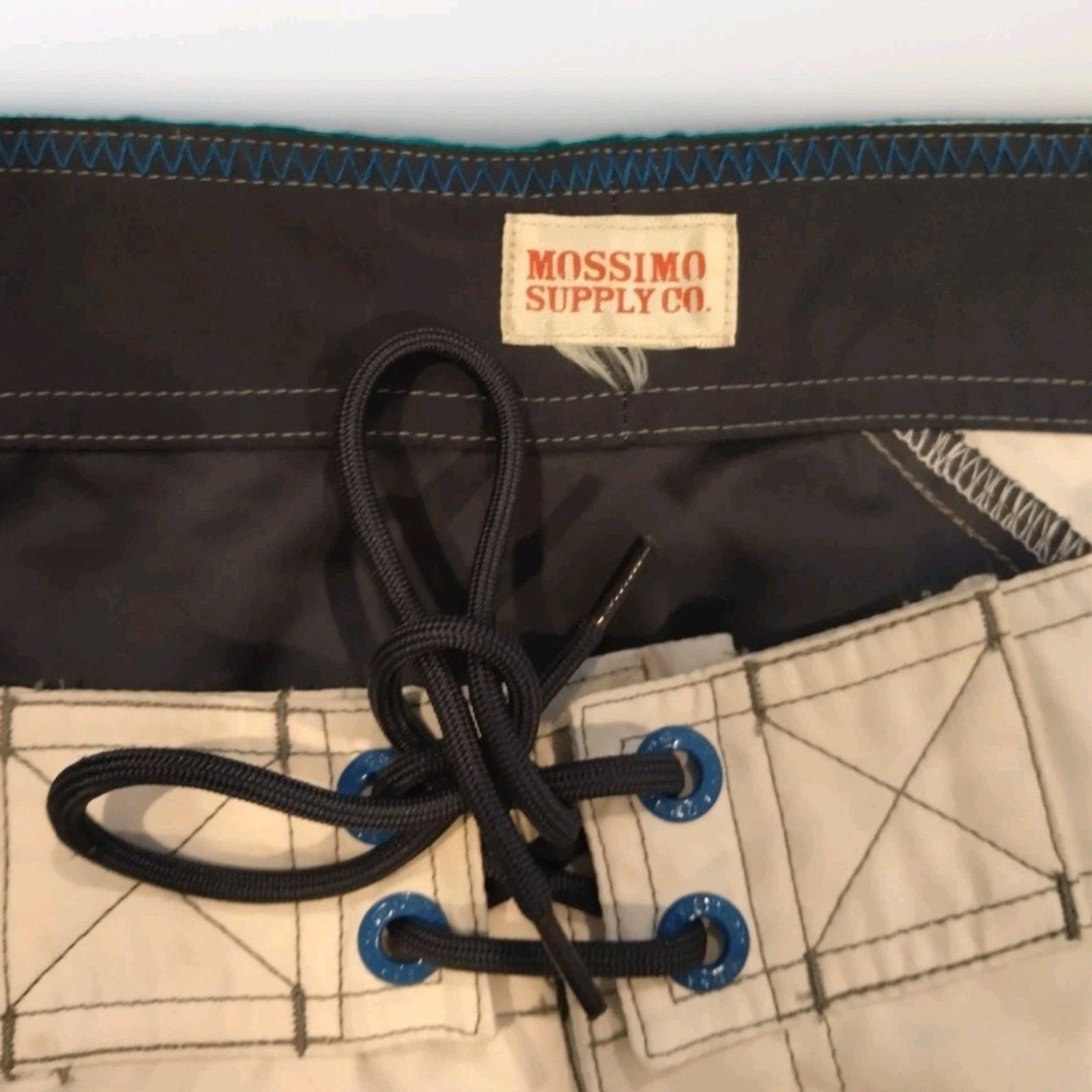 Mossimo MOSSIMO Board Shorts Pinstripe & Gothic Graphic Men's 35 Size US 35 - 3 Thumbnail