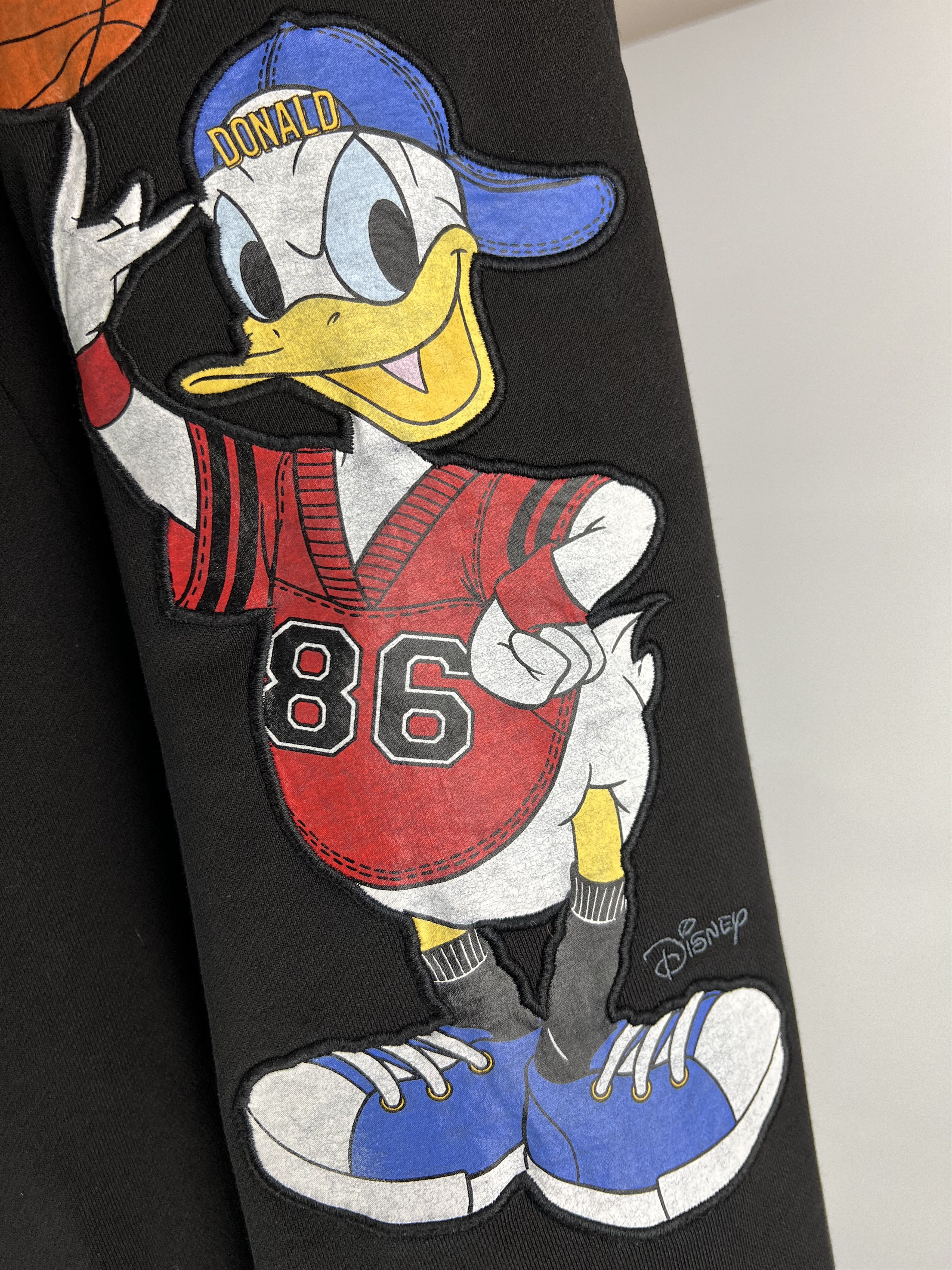 H&M × Moschino Moschino x H&M MTV Iconic Donald Joggers Pants Size M Size US 32 / EU 48 - 6 Thumbnail