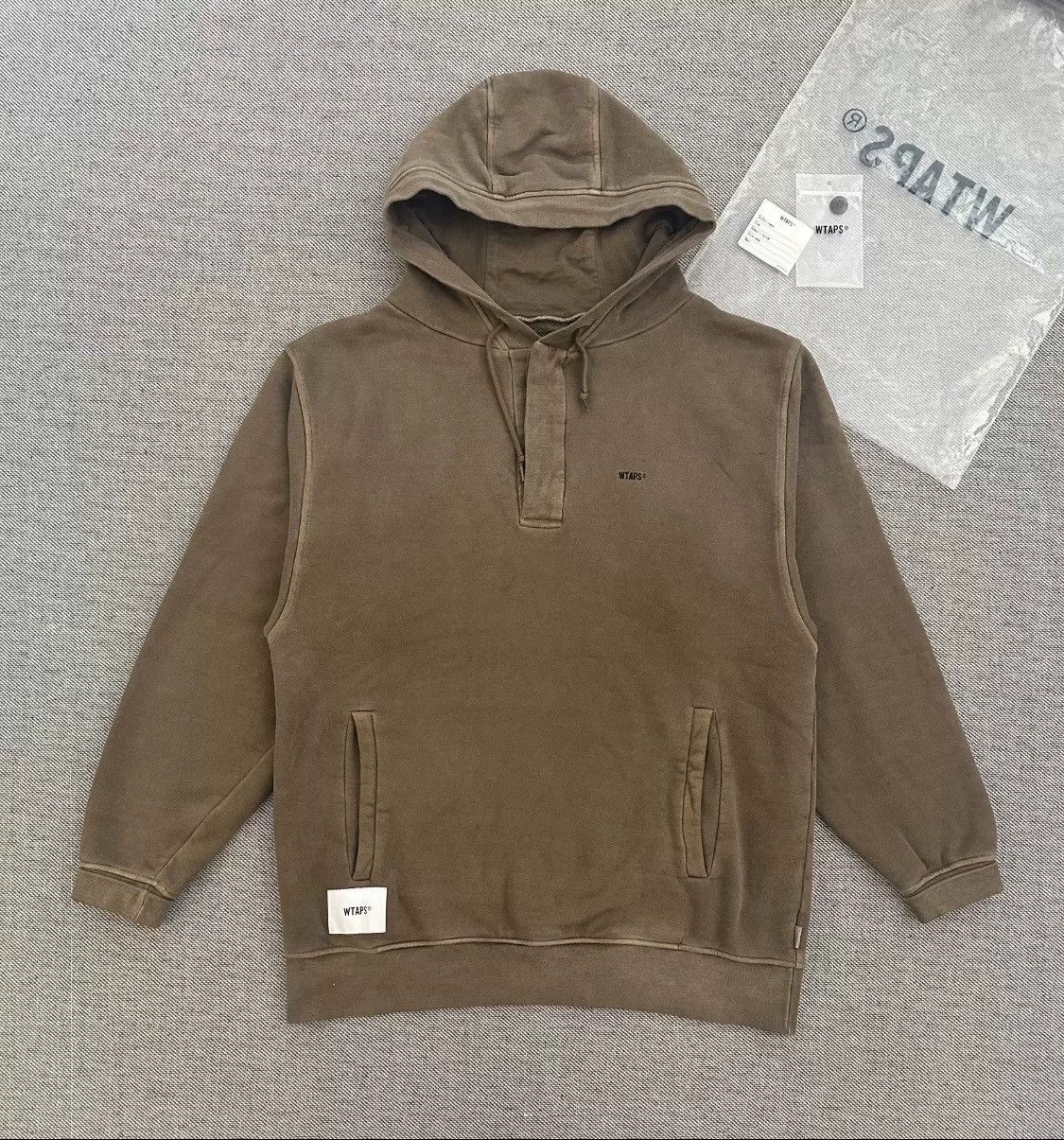 Wtaps WTAPS Hooded Sweatshirt in Unique Finish Size US S / EU 44-46 / 1 - 1 Thumbnail