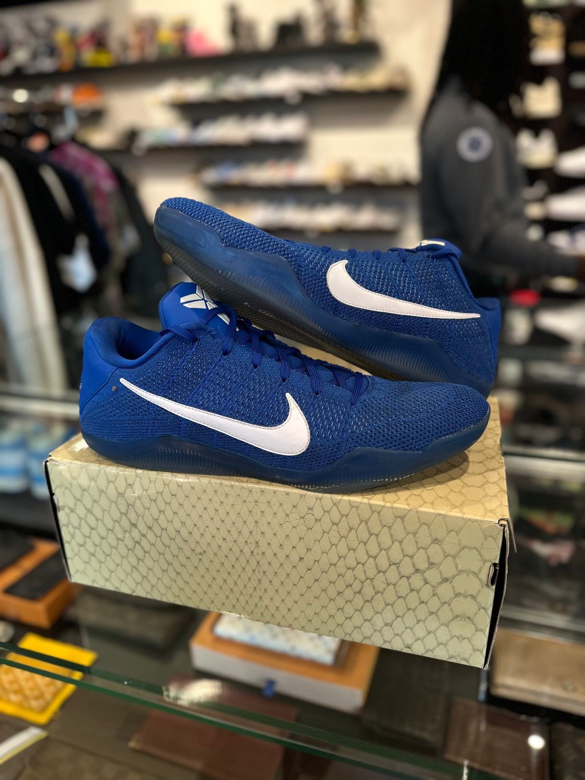 Nike Kobe 6 Elite Low Kentucky PE Clean OG Size 16 Size US 15 / EU 48 - 1 Thumbnail
