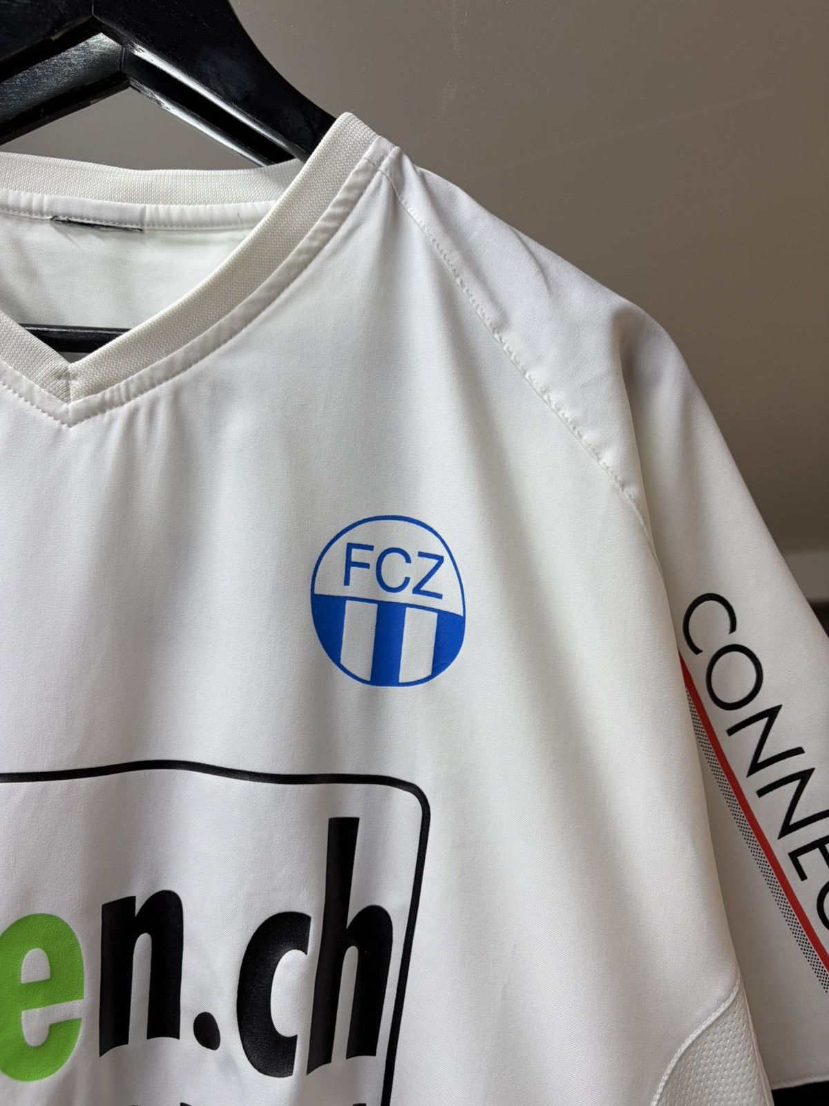 Nike Vintage Nike FC Zurich Jersey Y2K Football Shirt SwissLeague Size US XL / EU 56 / 4 - 7 Thumbnail