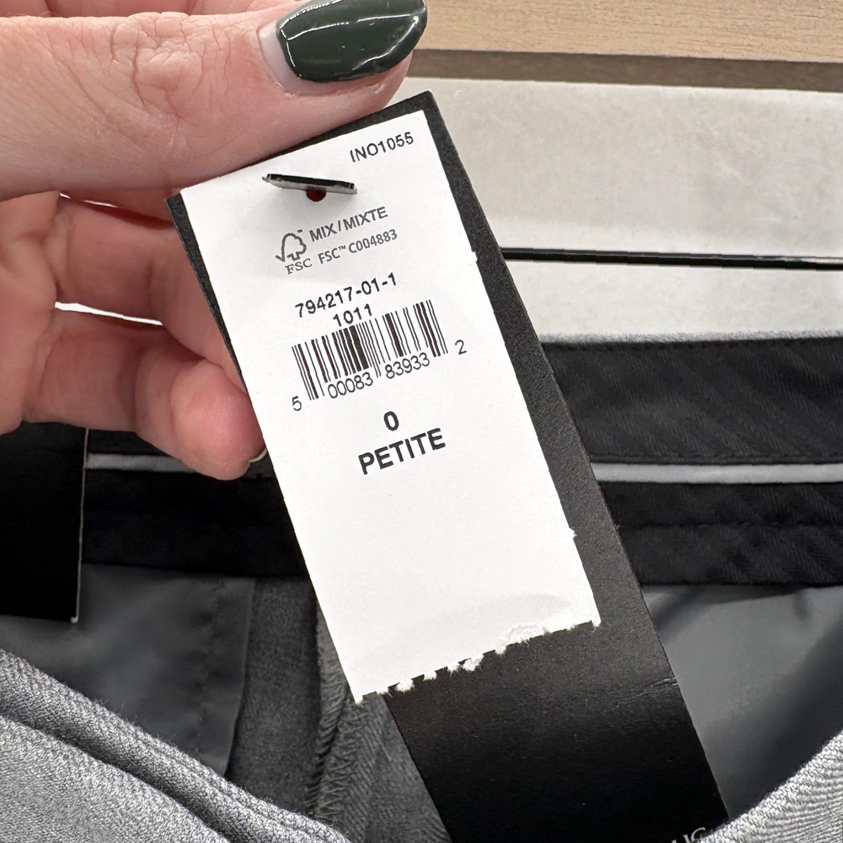 Banana Republic Banana Republic Ryan Pants Womens 0P Gray Mid Rise Slim Straight Dress Office Pants Womens 0P Gray Business Workwear Mens? Size 25" / US 0 / IT 36 - 5 Thumbnail