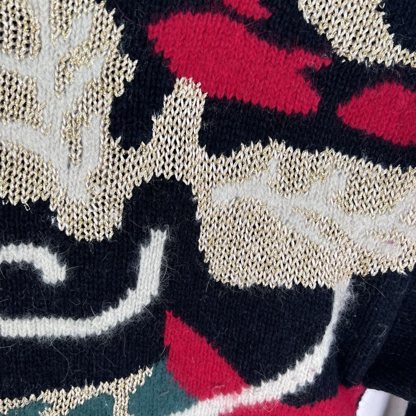 Vintage Vintage Malina Wong Wool Blend Poinsettia Floral Sweater Women's Size M Black Size M / US 6-8 / IT 42-44 - 2 Thumbnail