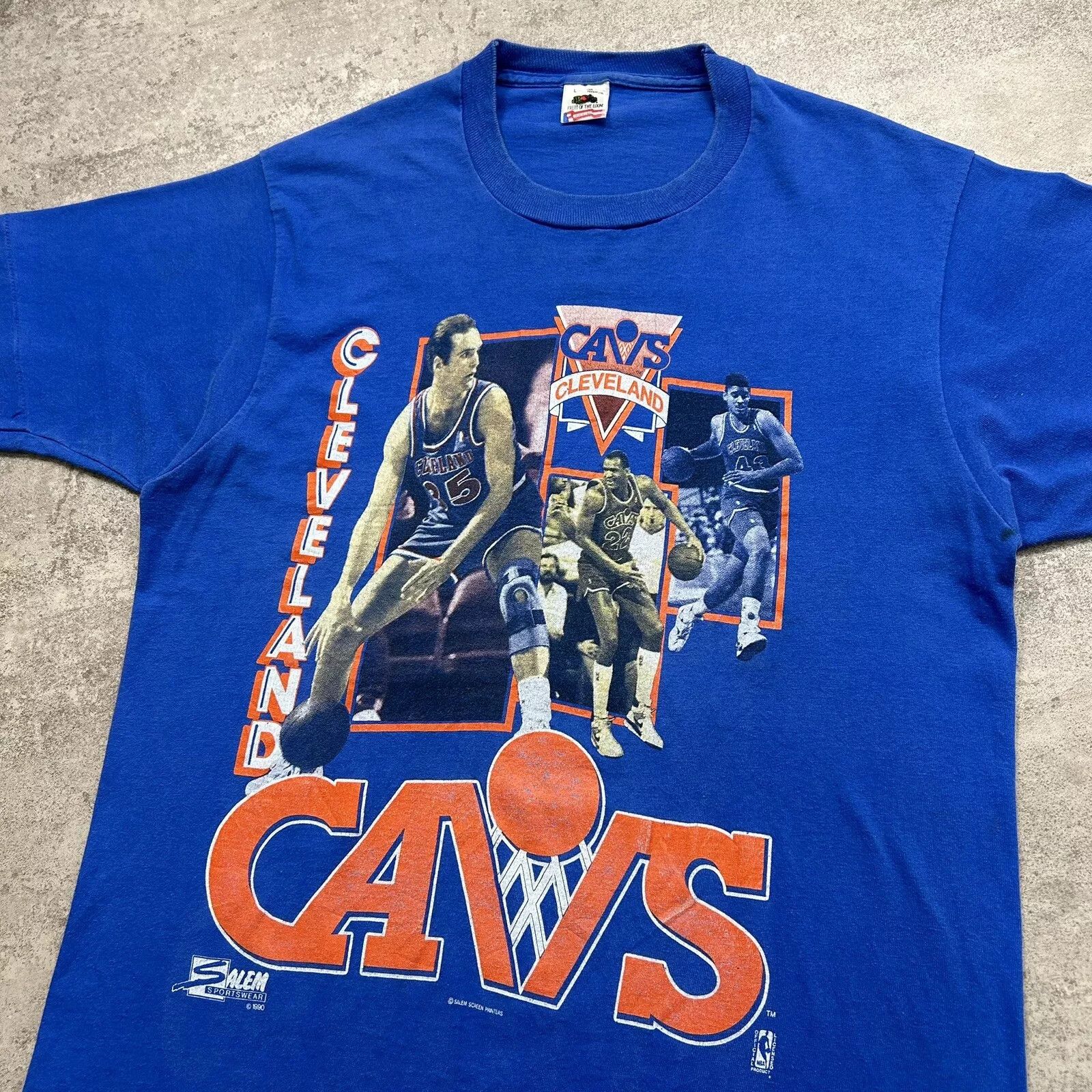 NBA × Vintage CLEVELAND CAVS CAVALIERS SALEM SPORTSWEAR 1990 T-SHIRT Size US L / EU 52-54 / 3 - 2 Thumbnail