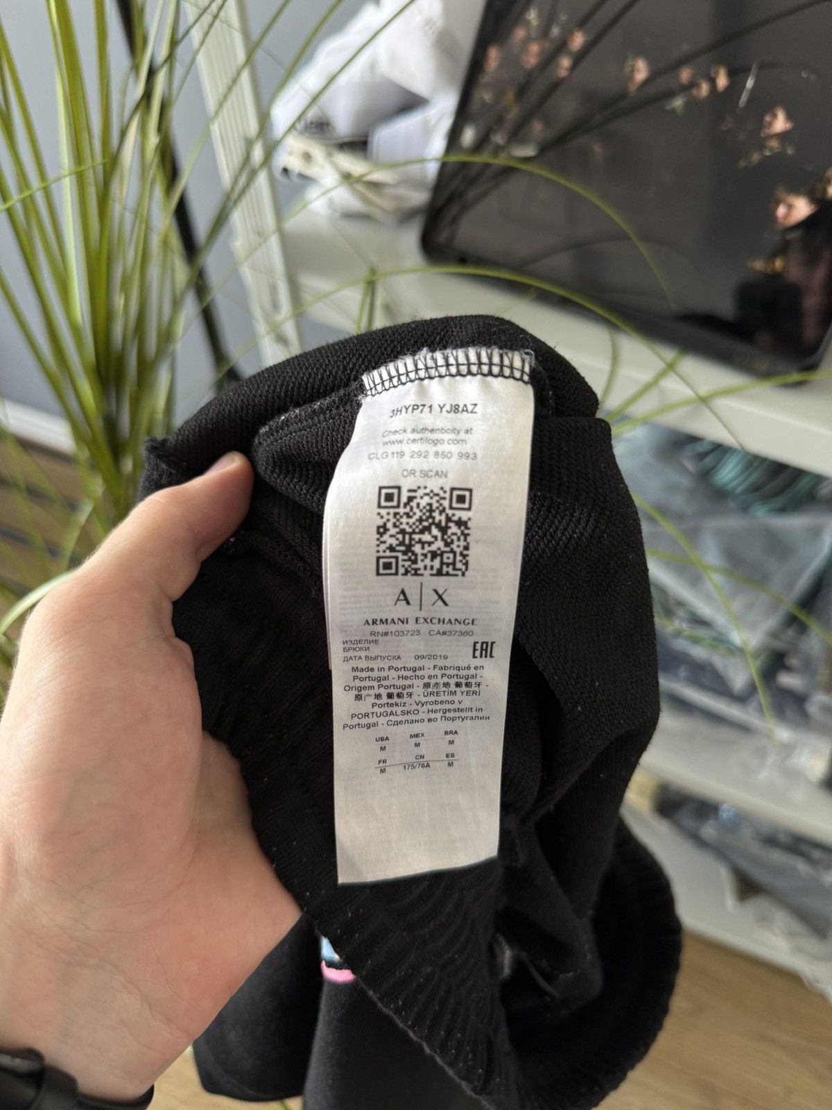 Armani Exchange Armani exchange joggers Size US 35 - 9 Thumbnail