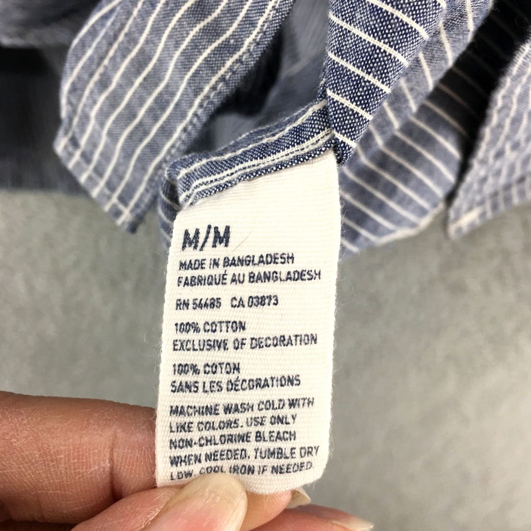 American Eagle Outfitters American Eagle Outfitters Shirt Mens M Blue Striped Button Down Long Sleeve Size US M / EU 48-50 / 2 - 7 Thumbnail