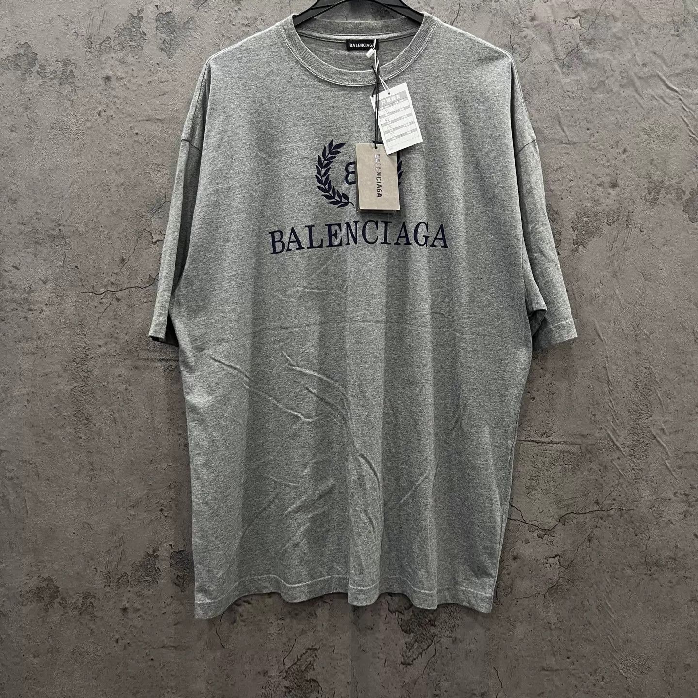 Balenciaga Balenciaga Gray Wheat Printed Short Sleeve M Size US M / EU 48-50 / 2 - 1 Thumbnail
