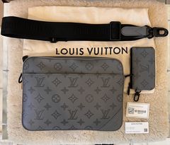 Lous Vuitton trio messenger men bag available 🤙/app +254701012070  #thedresserry #lv