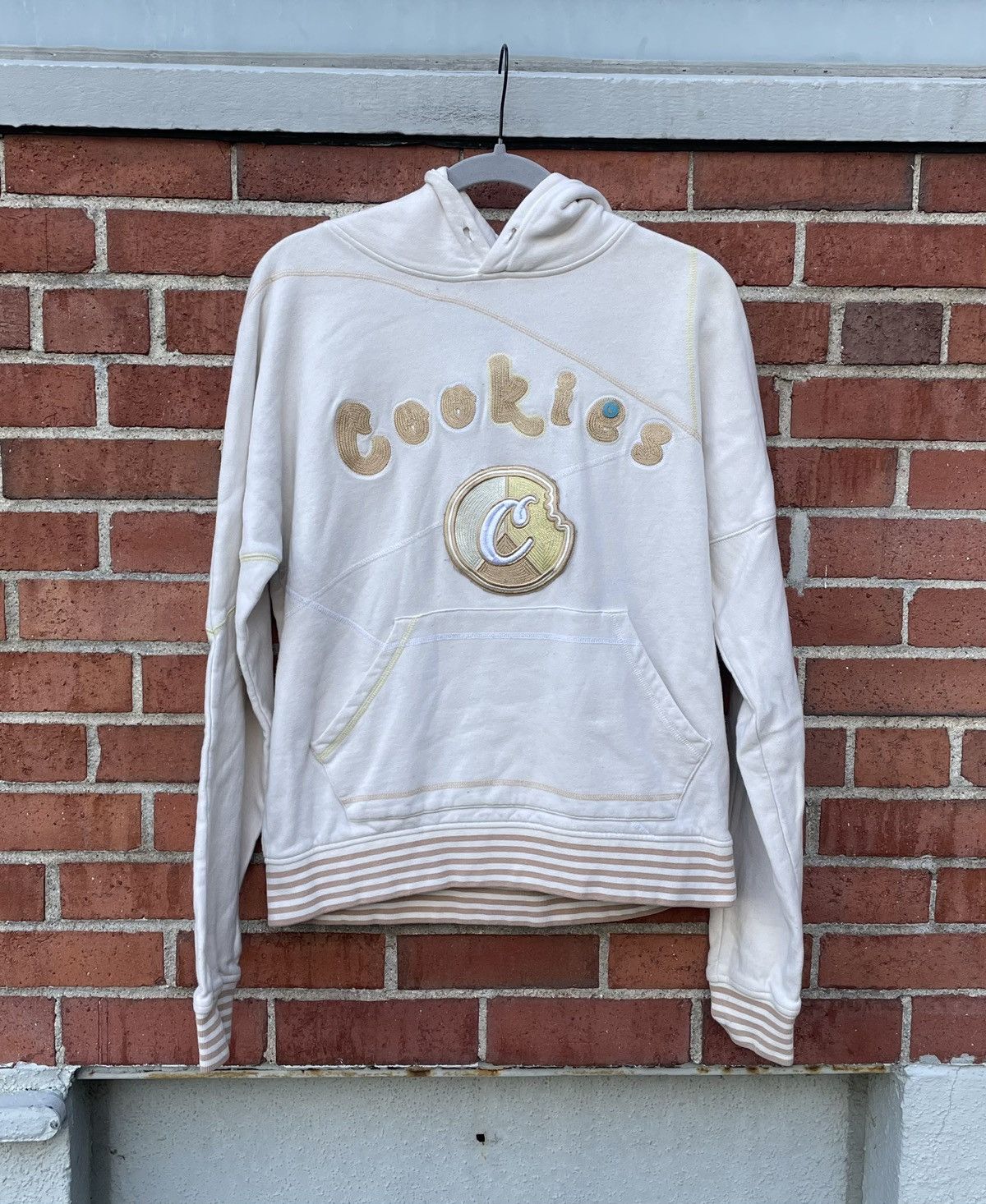 Cookies Cookies Brand Embroidered Cream Colored Pullover Hoodie Size US M / EU 48-50 / 2 - 1 Thumbnail