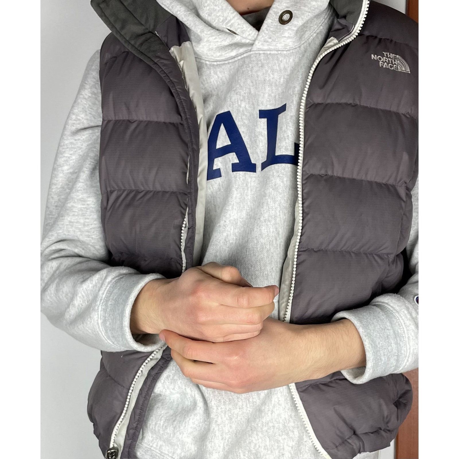 The North Face The North Face 700 Women Outdoor Logo Full Zip Puffer Vest S Size S / US 4 / IT 40 - 2 Thumbnail