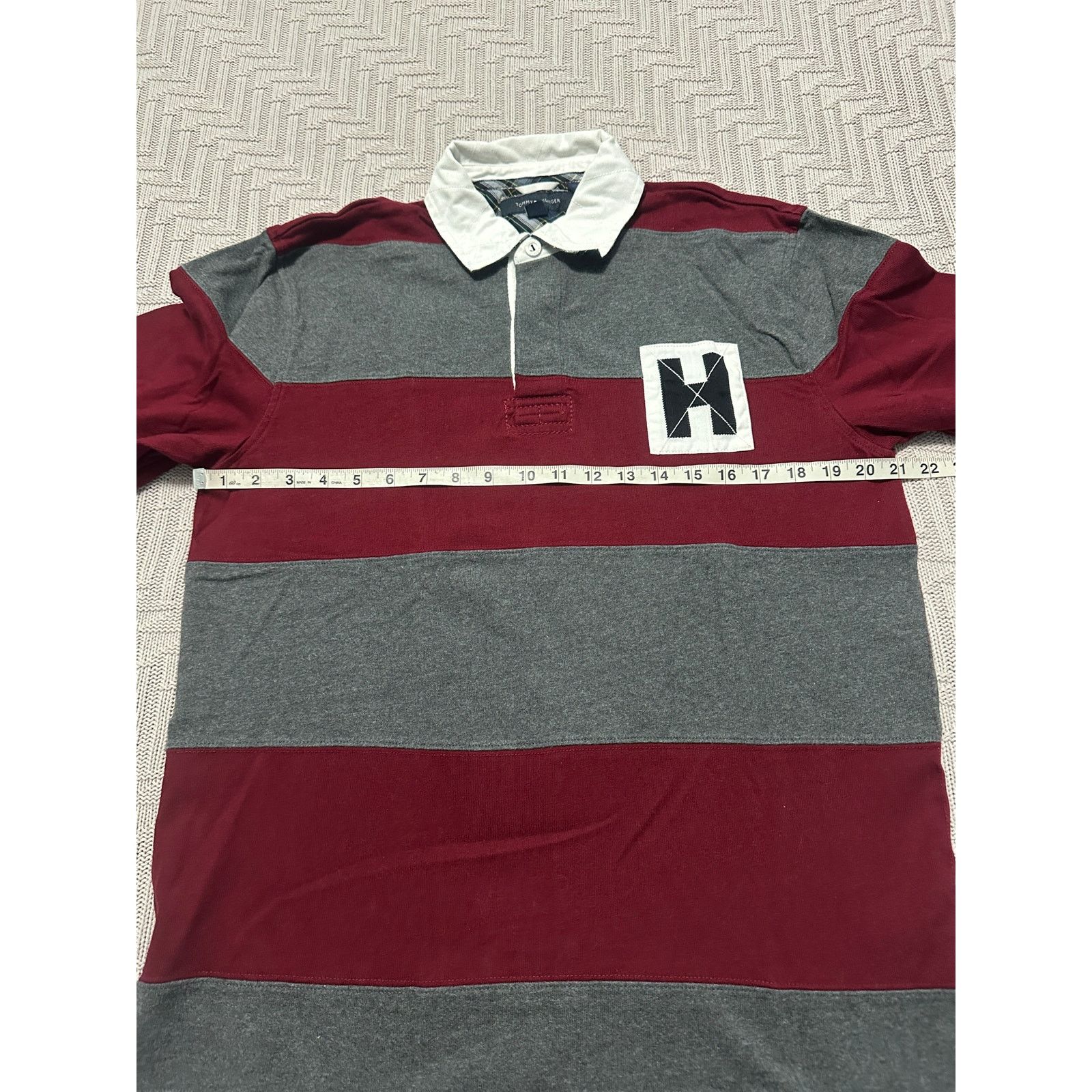 Tommy Hilfiger Tommy Hilfiger maroon and gray rugby shirt size M Size US M / EU 48-50 / 2 - 6 Thumbnail