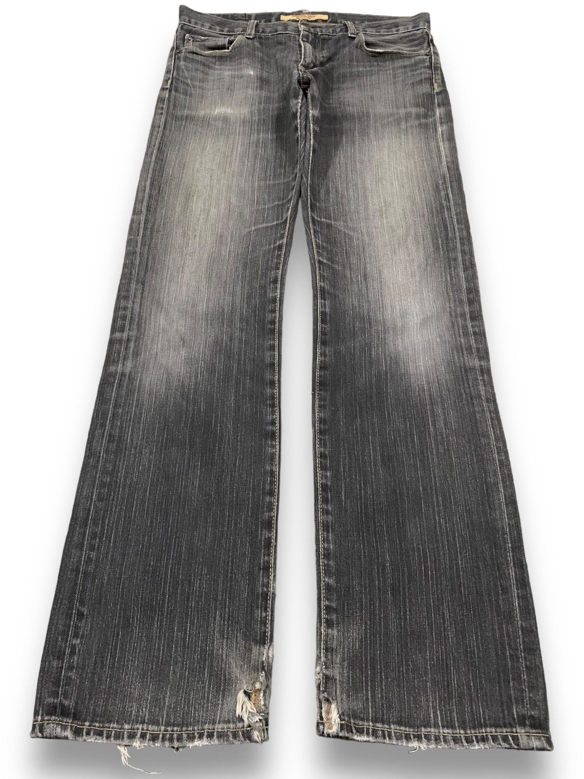 Undercover × Uniqlo Vintage Uniqlo S001 Faded Straight Leg Distressed Jeans Size US 32 / EU 48 - 1 Thumbnail