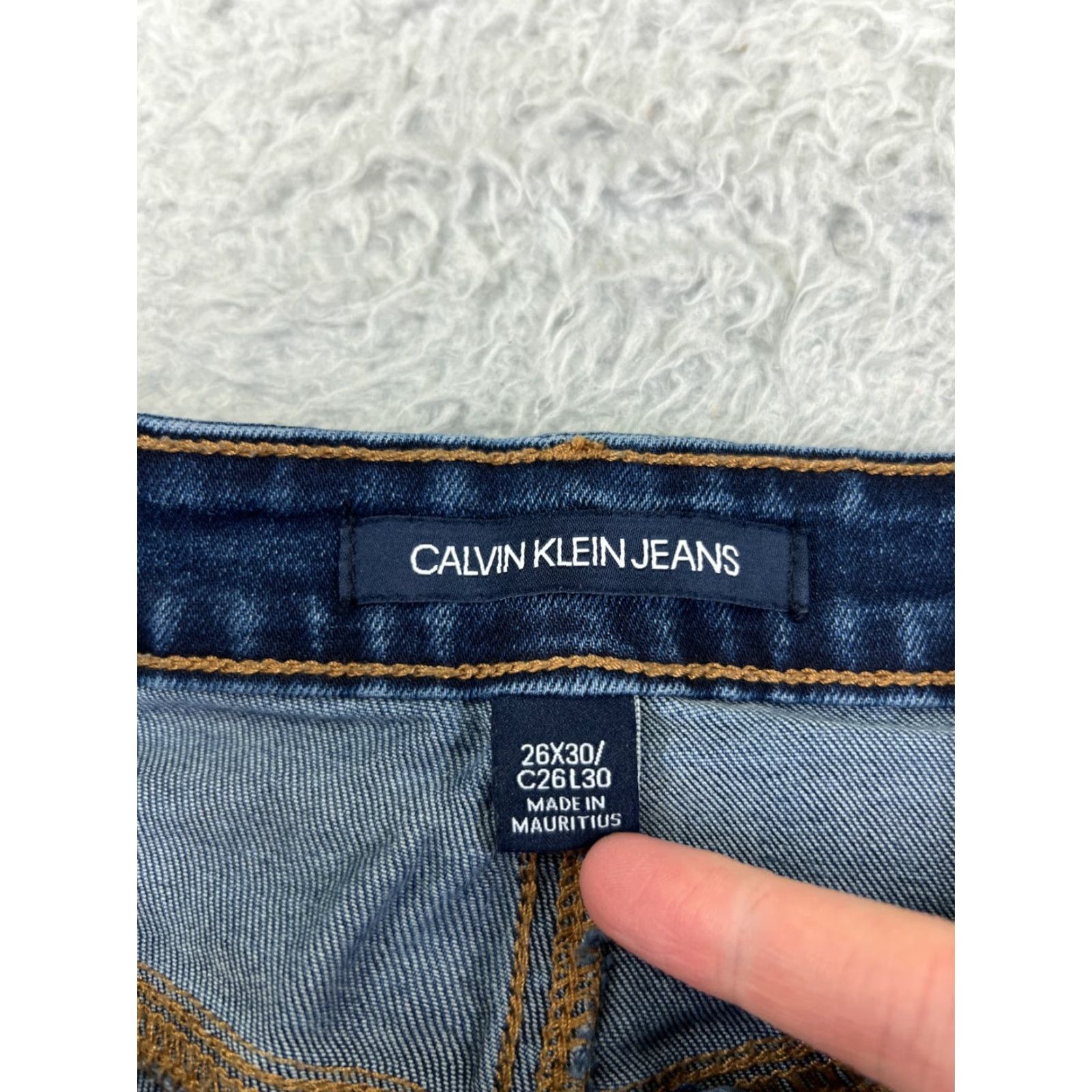 Calvin Klein Calvin Klein Jeans Women Blue Denim Straight Leg 26x30 Distressed 5-Pocket Regular Waist Cotton Blend Jeans Size 26" / US 2 / IT 38 - 6 Thumbnail