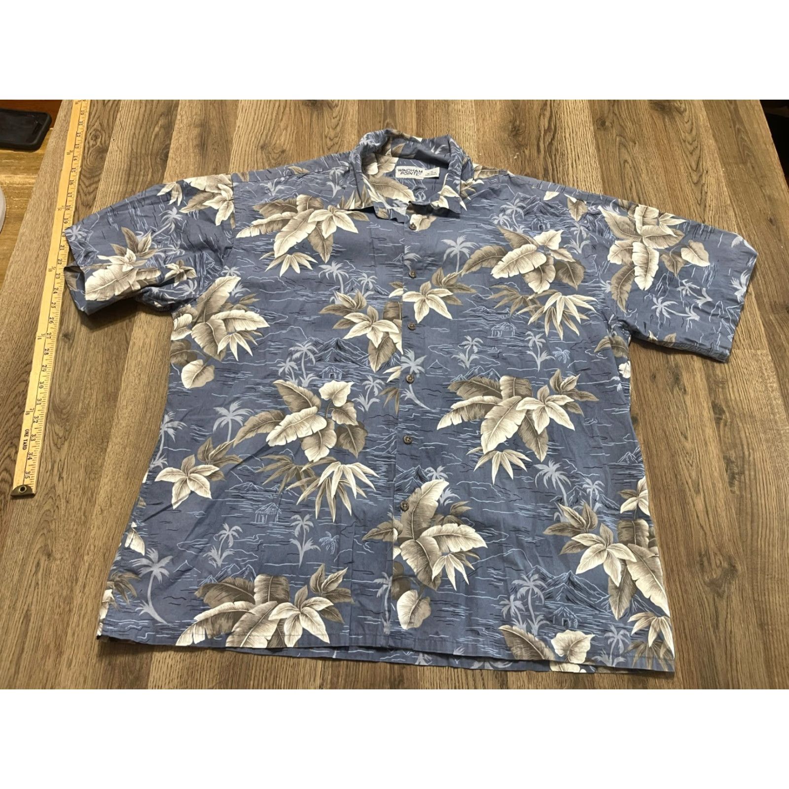 Vintage Windham Pointe Shirt Men's Button-Up Hawaiian 2XL White Grey Blue Short Sleeve Casual Windham Pointe Size US XXL / EU 58 / 5 - 2 Thumbnail