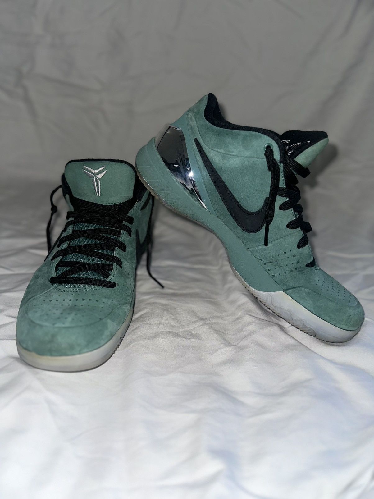 Nike Nike Zoom Kobe 4 Size US 9.5 / EU 42-43 - 1 Thumbnail