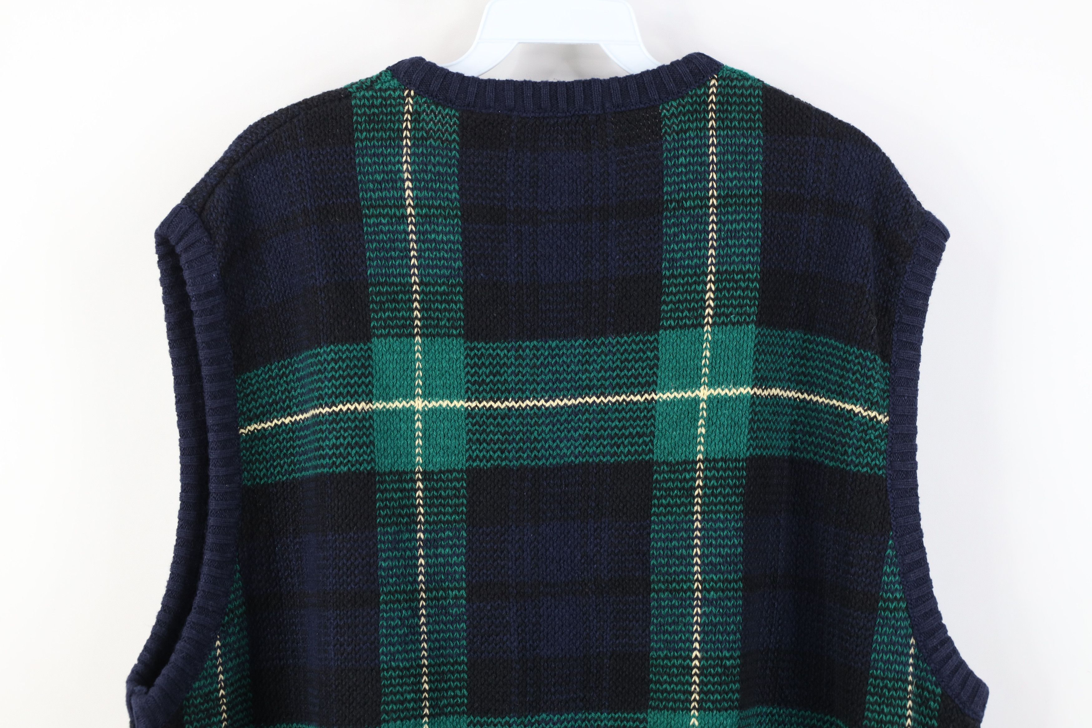 Vintage Vintage 90s Streetwear Blend Knit V-Neck Sweater Vest Plaid Size US XL / EU 56 / 4 - 9 Thumbnail