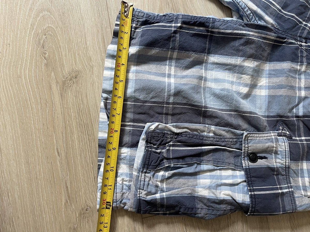 Levi's Levi’s Tab Twills Mens Plaid Cargo Shorts Blue Size 31 Size US 31 - 13 Thumbnail