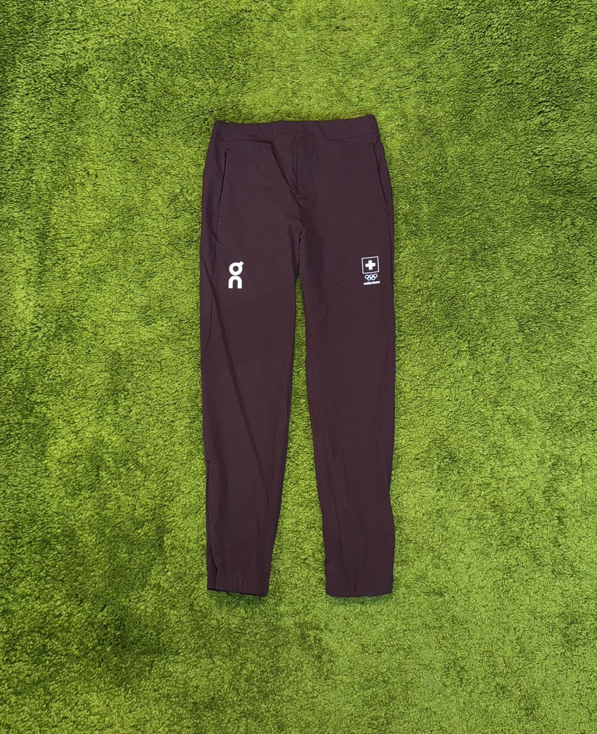 Designer × On On cloud running pants Size US 30 / EU 46 - 1 Thumbnail