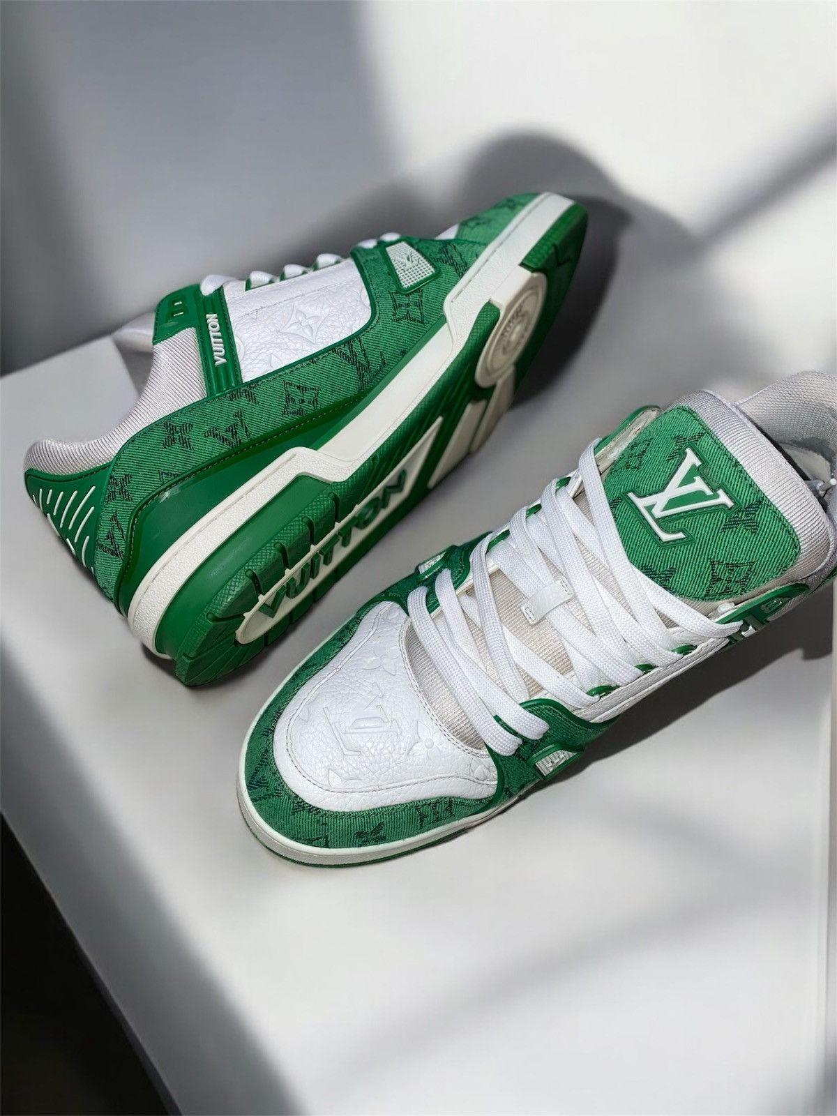 Louis Vuitton Lv trainer Size US 11 / EU 44 - 1 Thumbnail