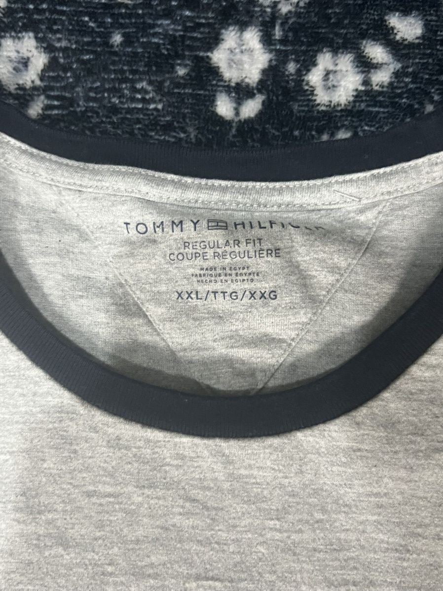 Tommy Hilfiger Vintage Tommy Hilfiger Tee Size US XXL / EU 58 / 5 - 2 Thumbnail