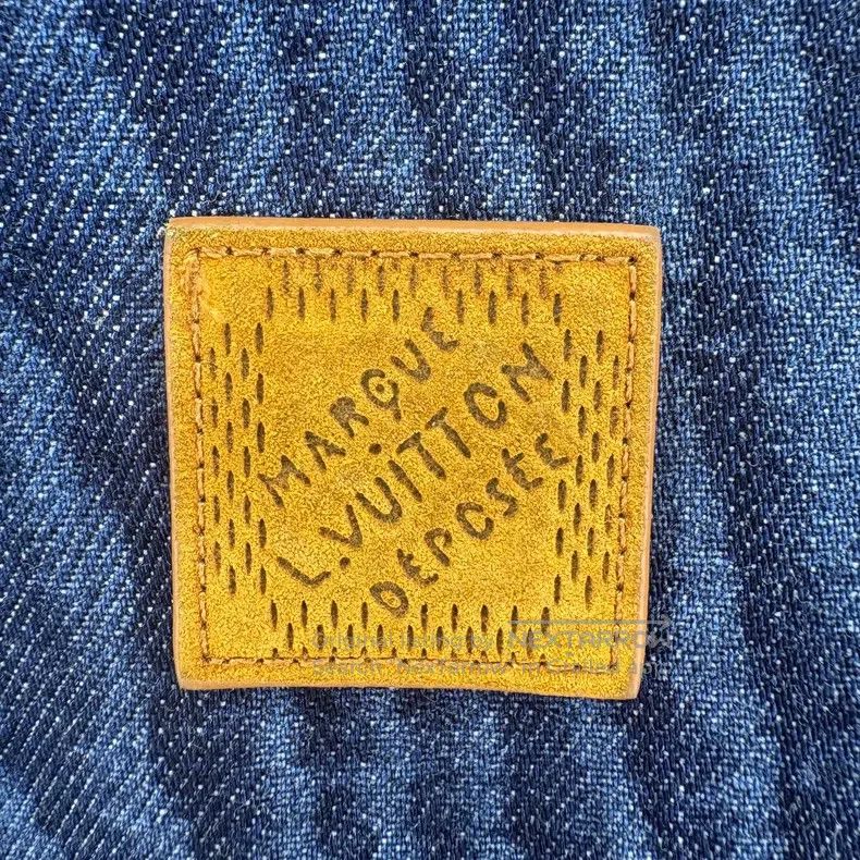 Louis Vuitton Louis Vuitton FW25 wood grain rendered short sleeve shirt Size US XL / EU 56 / 4 - 5 Thumbnail