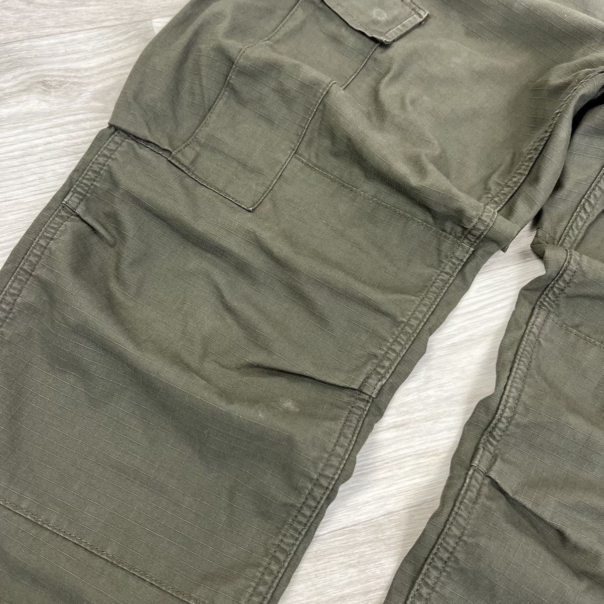 Carhartt VINTAGE CARHARTT REGULAR CARGO KHAKI PANTS 29x30 Size US 29 - 10 Thumbnail