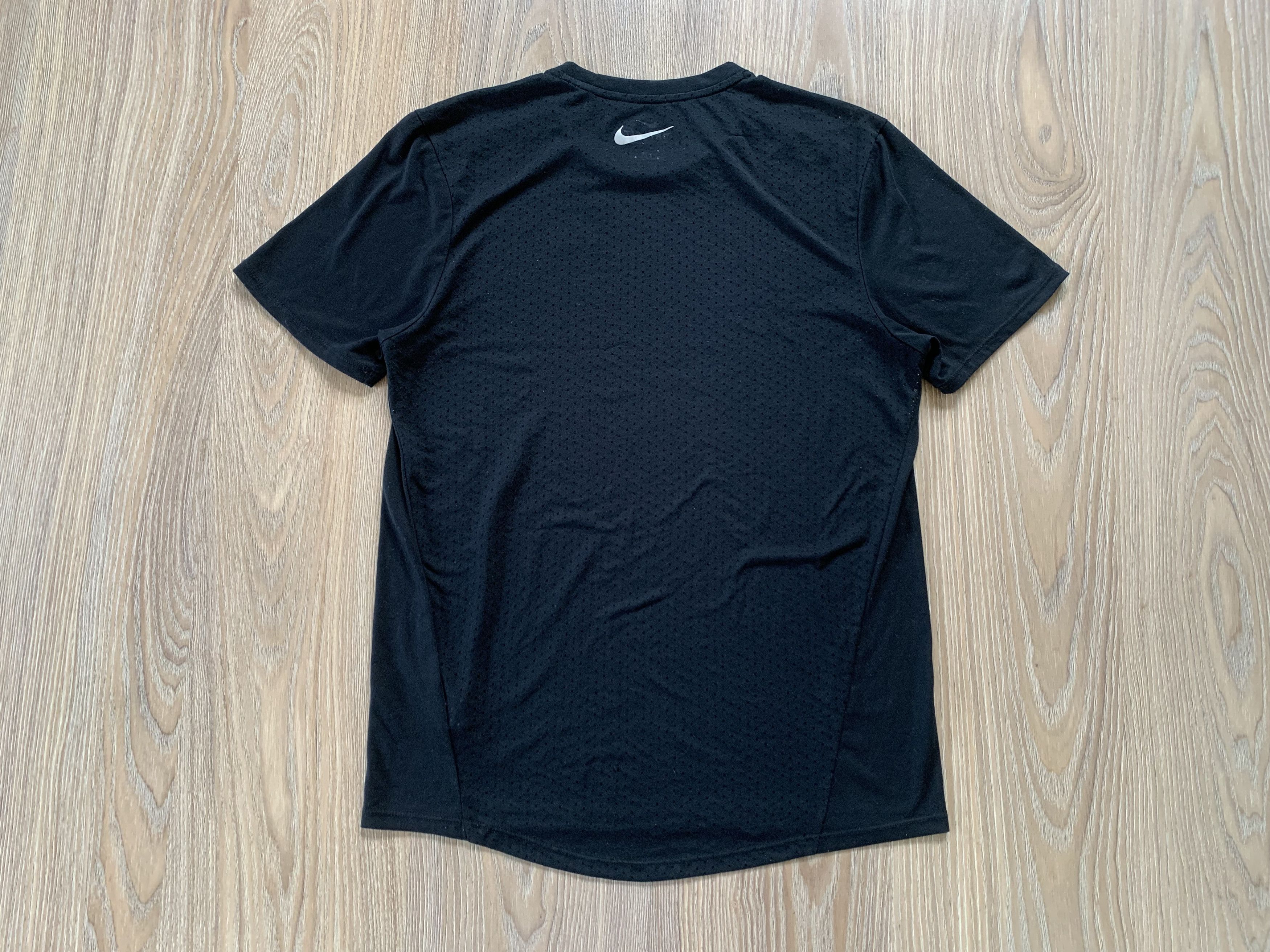 Nike Nike Running Men's Core Dri-FIT Miler Short Sleeve Tee Size US S / EU 44-46 / 1 - 4 Thumbnail