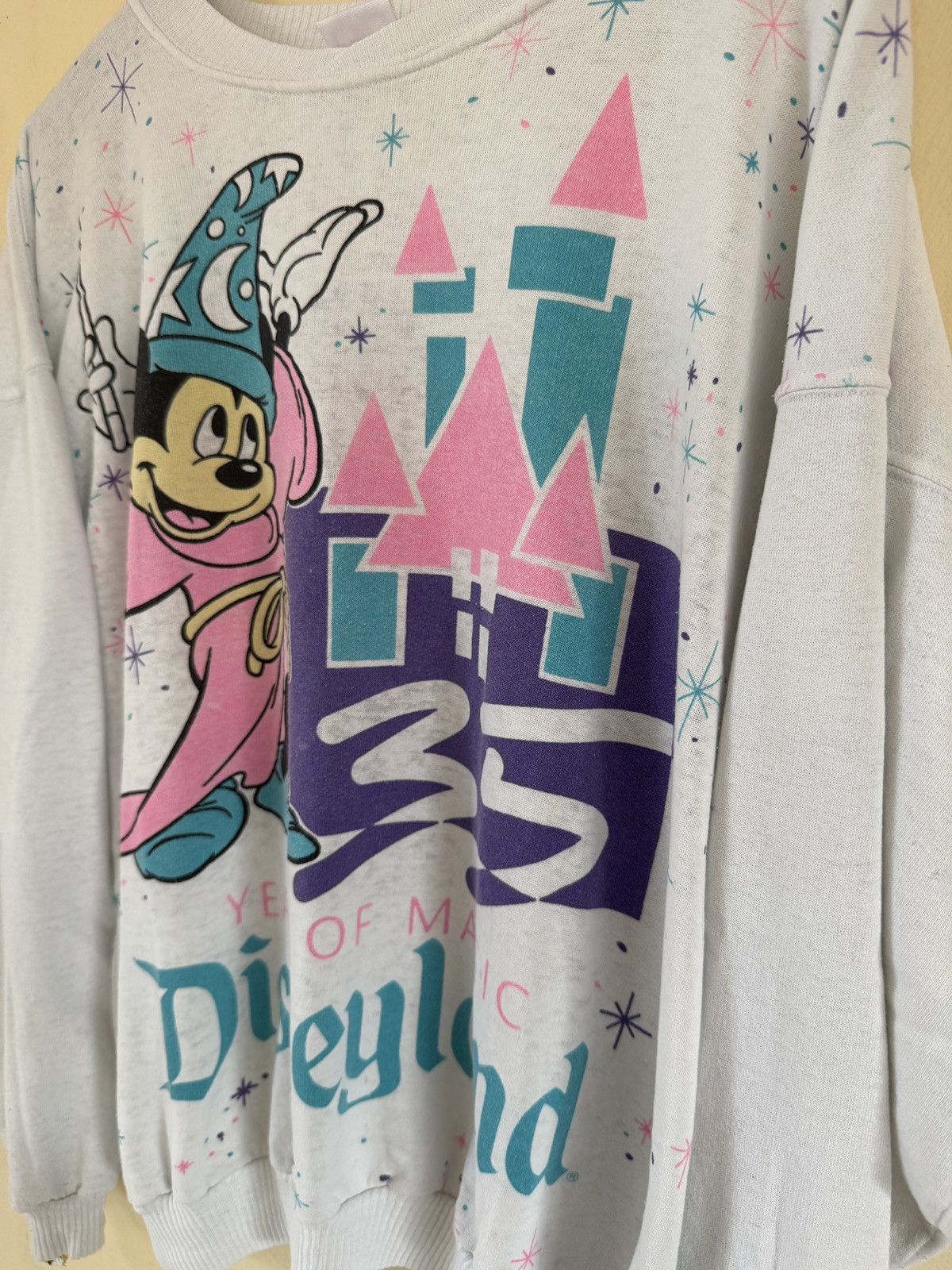 Disney × Mickey Mouse × Vintage *RARE* VINTAGE 90s DISNEYLAND MICKEY 35 YEARS OF MAGIC SWEAT Size US M / EU 48-50 / 2 - 2 Thumbnail