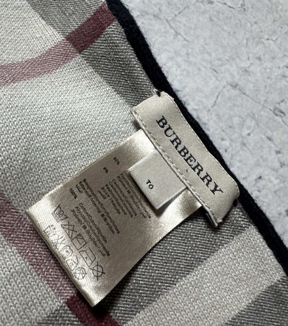 Burberry Burberry Check Scarf Luxury Vintage Size ONE SIZE - 2 Thumbnail