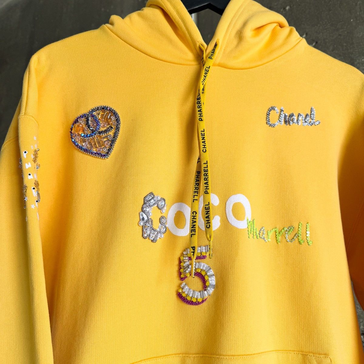 Chanel Chanel x Pharrell 2019 Coco Hand Beaded Lesage Yellow Hoodie Size US M / EU 48-50 / 2 - 3 Thumbnail