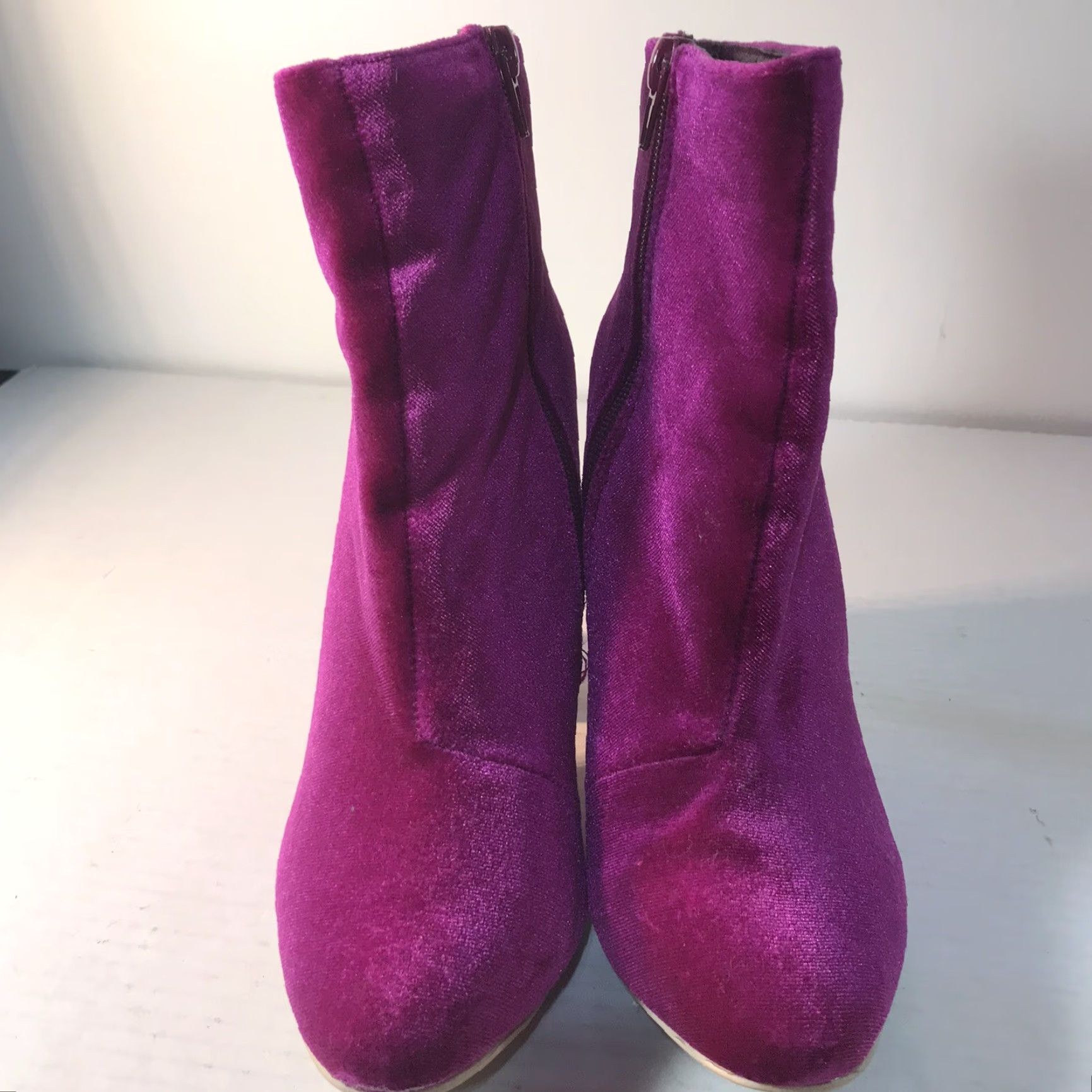 Vintage VINTAGE JustFab Women's Booties Chunky 4in Side Zip Ankle Boots Fall Winter Pink 90s Bohemian Zipper Heel Size US 7 / IT 37 - 5 Thumbnail