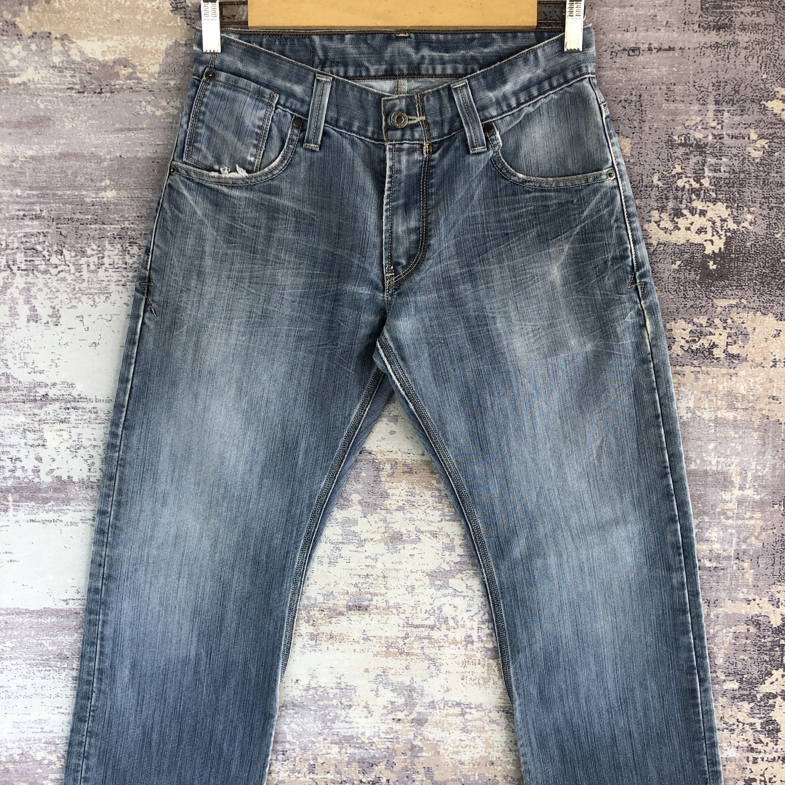 Levi's Vintage Levis Distressed Faded Jeans Levi's 514 Wash Denim Size 28" / US 6 / IT 42 - 3 Thumbnail