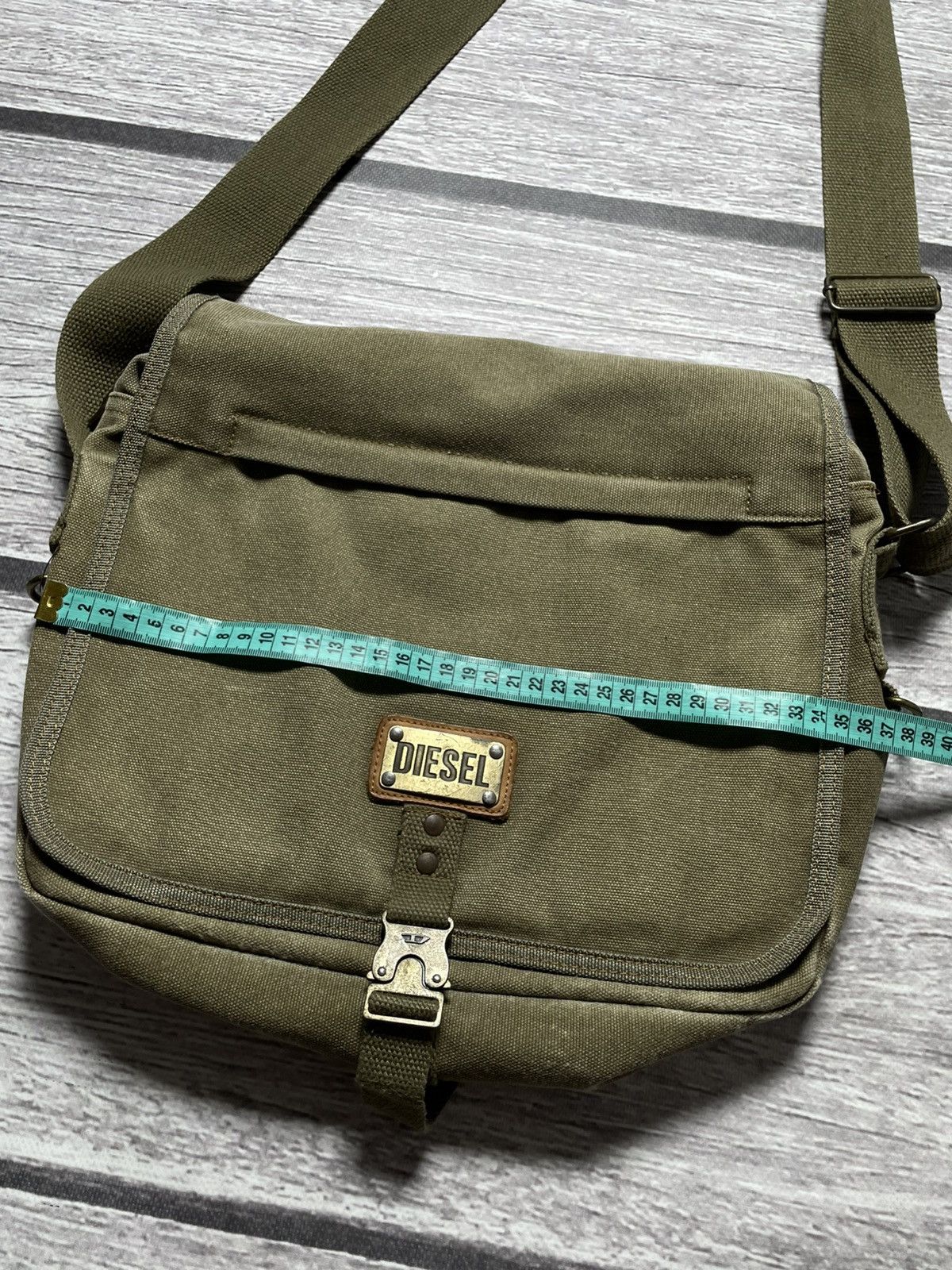 Diesel Diesel Vintage Canvas Archival Avant Garde Y2k Shoulder Bag Size ONE SIZE - 16 Thumbnail