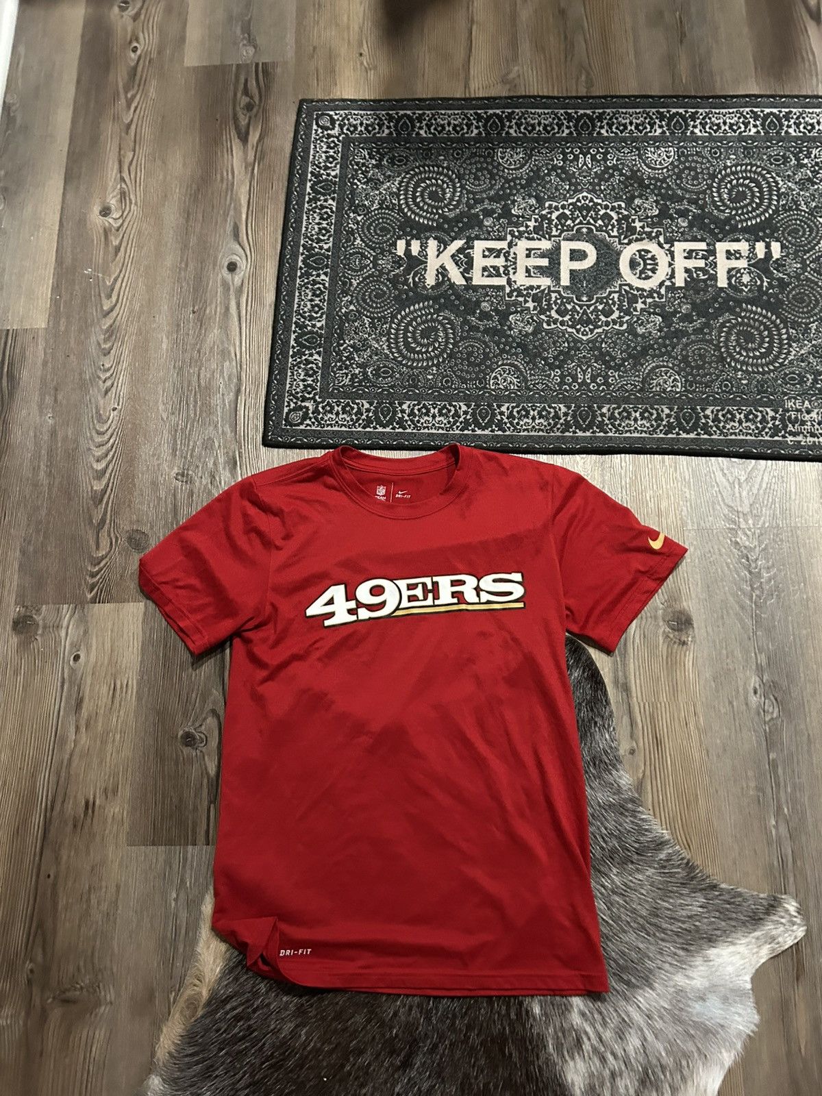 NFL 49ers Team Apparel Dri-Fit Tee Size US M / EU 48-50 / 2 - 1 Thumbnail