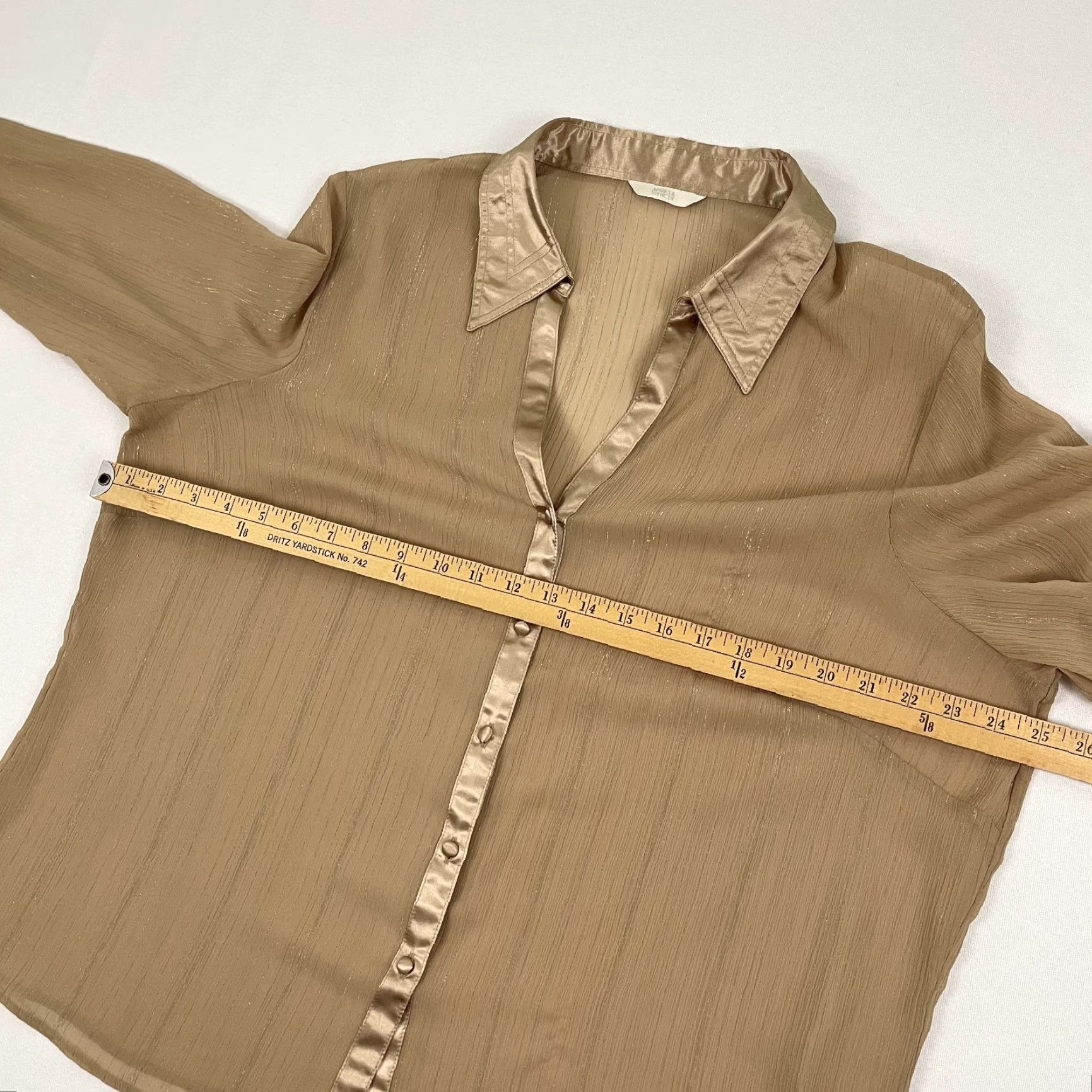 Marks & Spencer Marks & Spencer Set W/ Shirt & Tank Top Women UK 22 Gold Shimmer Statement Sheer Shirt Size 3XL / US 20-22 - 4 Thumbnail