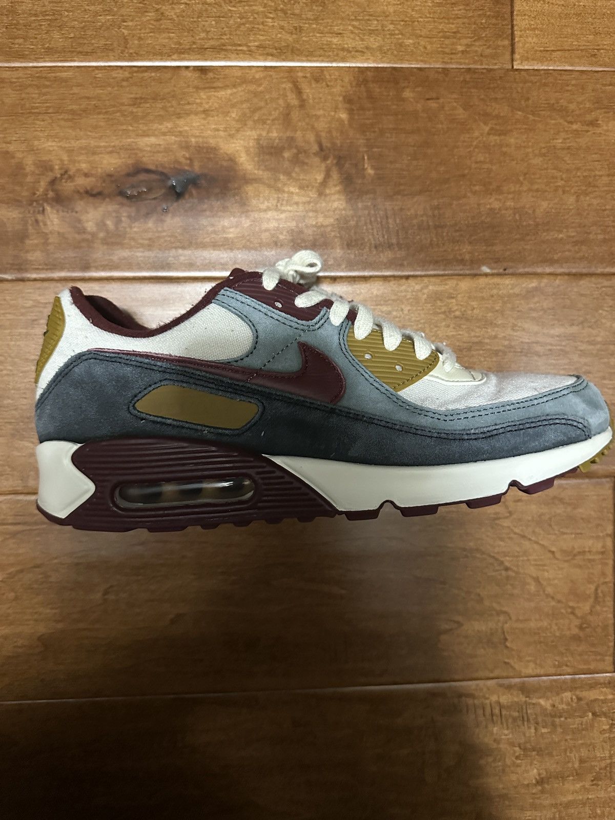 Nike Air Max 90s Size US 11 / EU 44 - 4 Thumbnail