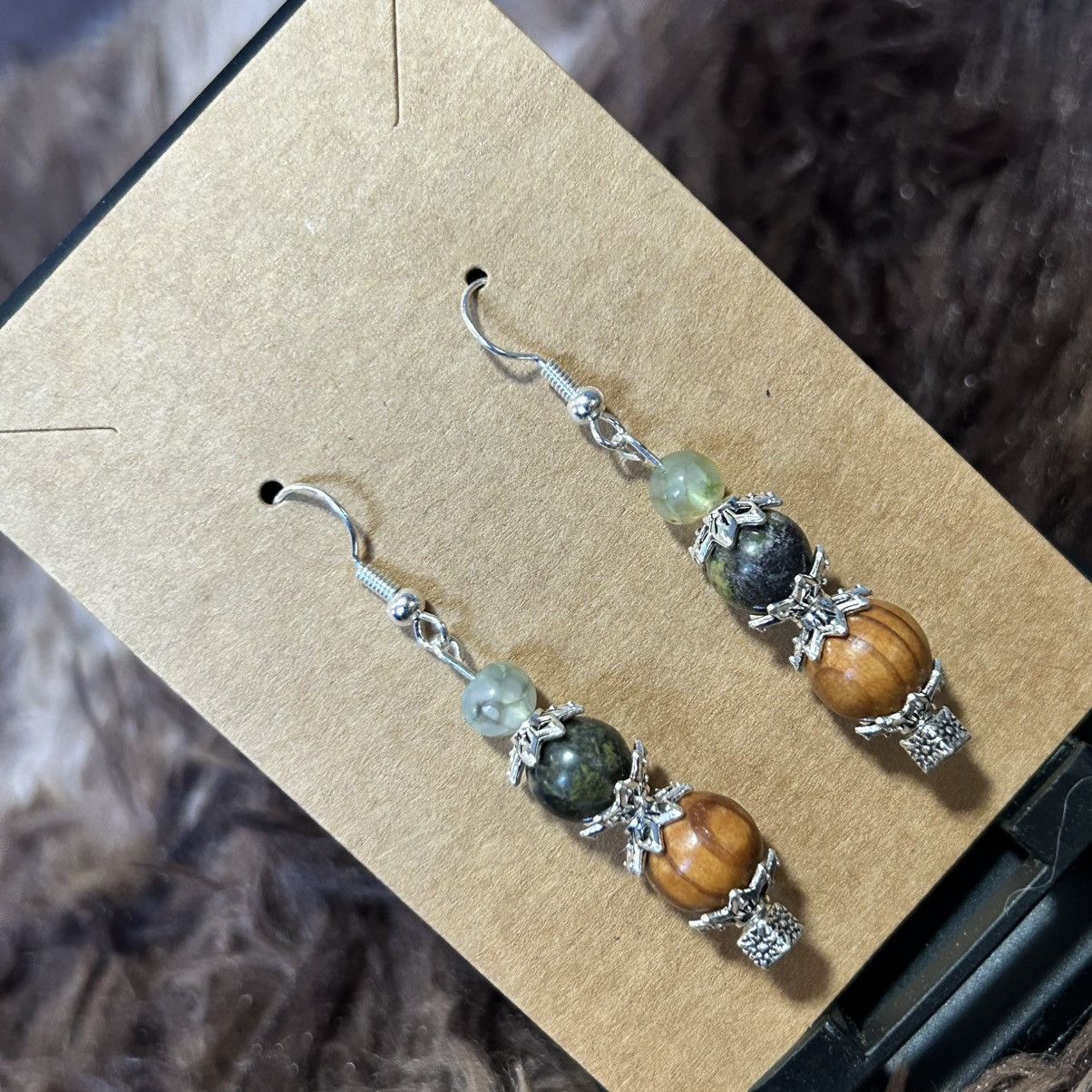 Handmade Handcrafted vintage wood bead dragon vein agate earrings Size ONE SIZE - 1 Thumbnail
