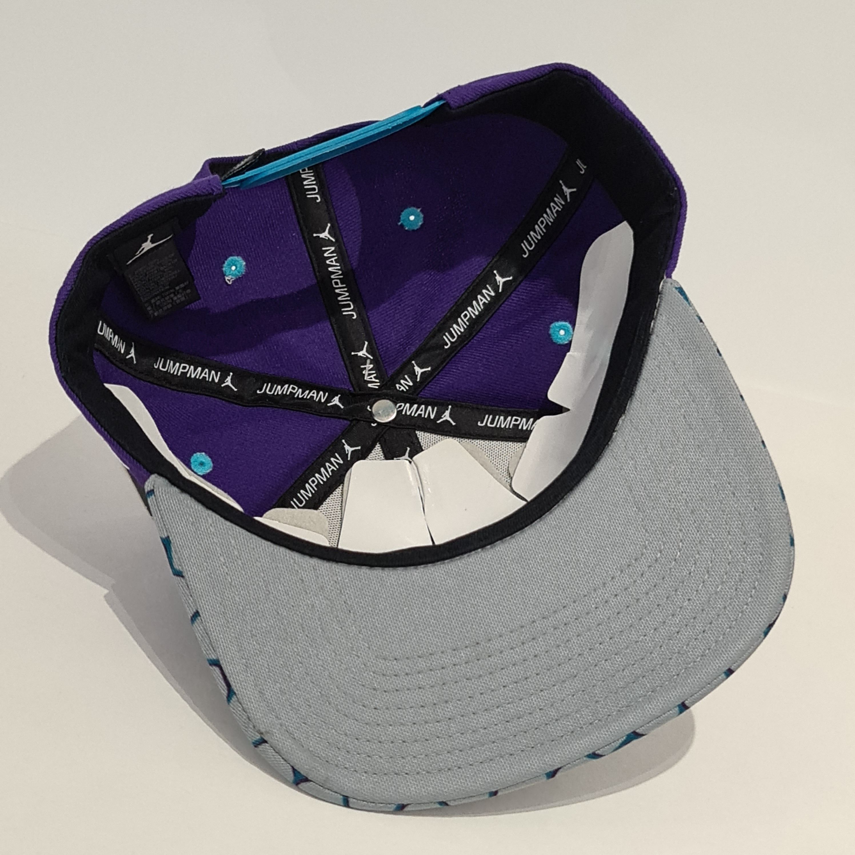 Jordan Brand Jordan Cap Snapback 'CNY Hornets' Purple/Grey Size ONE SIZE - 7 Thumbnail