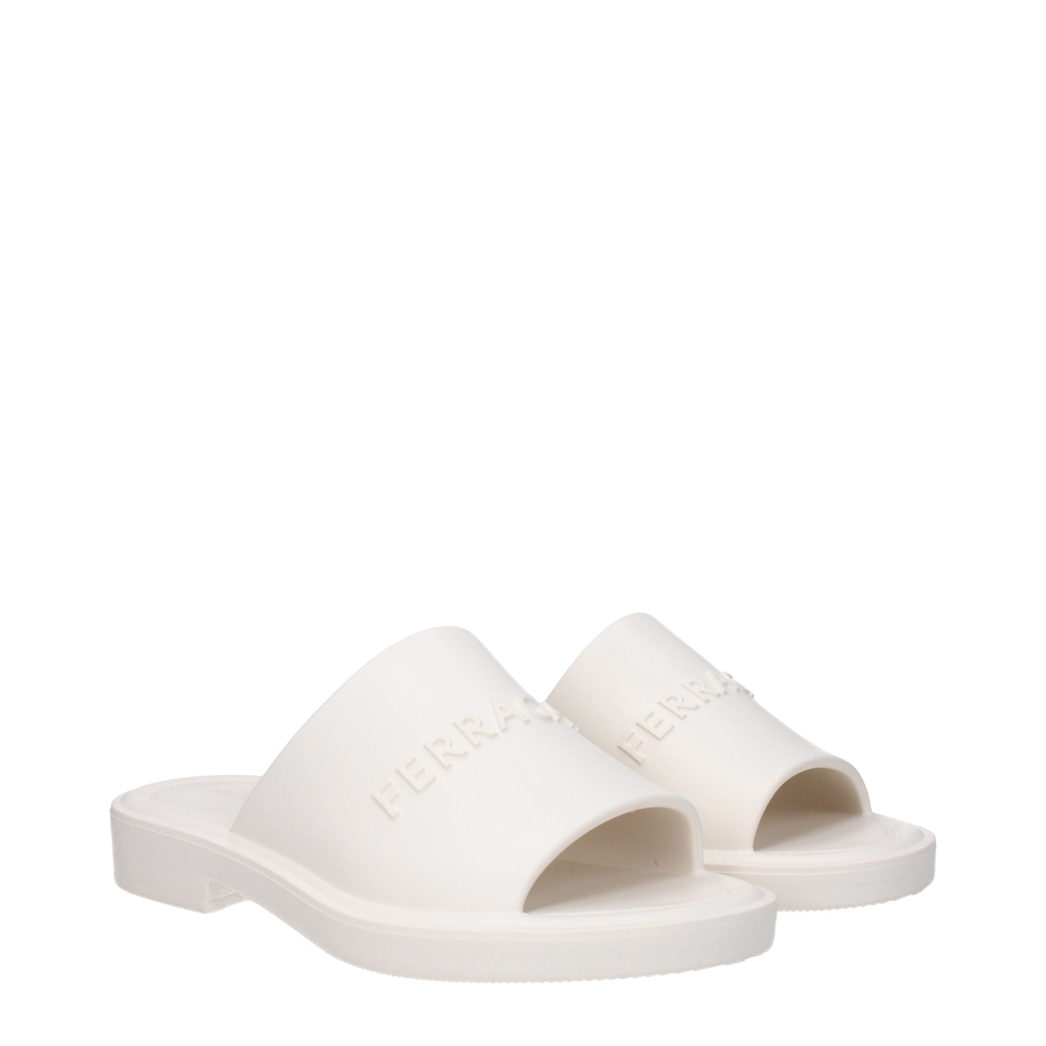 Sandals & Slippers in Rubber