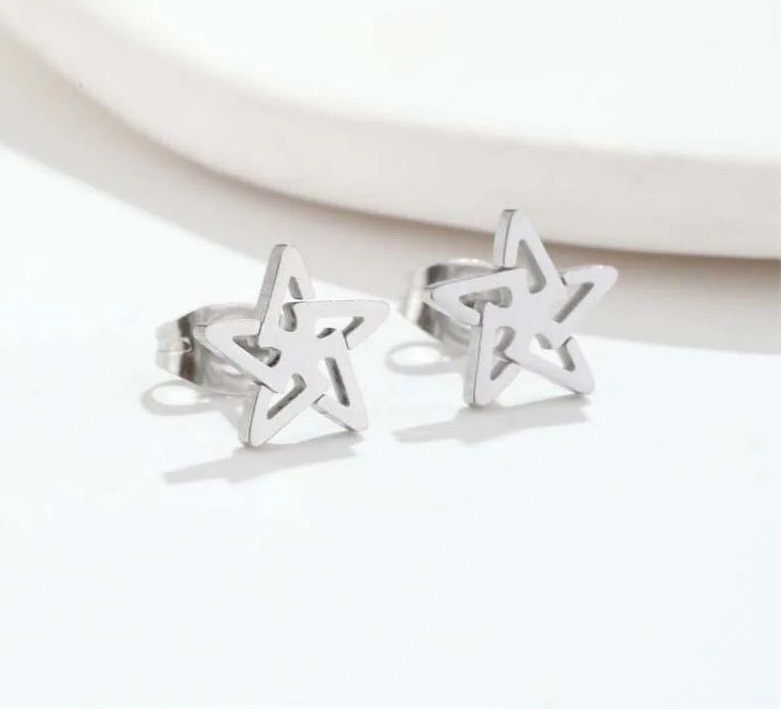 Jewelry Five-pointed Star Stud Earrings Charm Earring Gift Size ONE SIZE - 2 Thumbnail