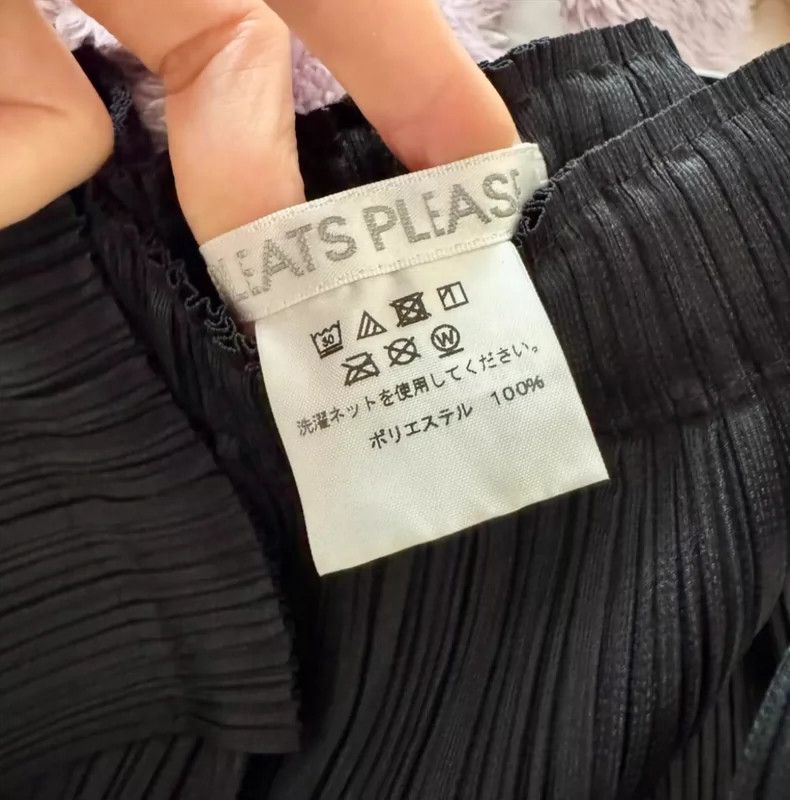Issey Miyake Issey Miyake size:2 Black pleated pants Size 42" / US 20 - 5 Thumbnail